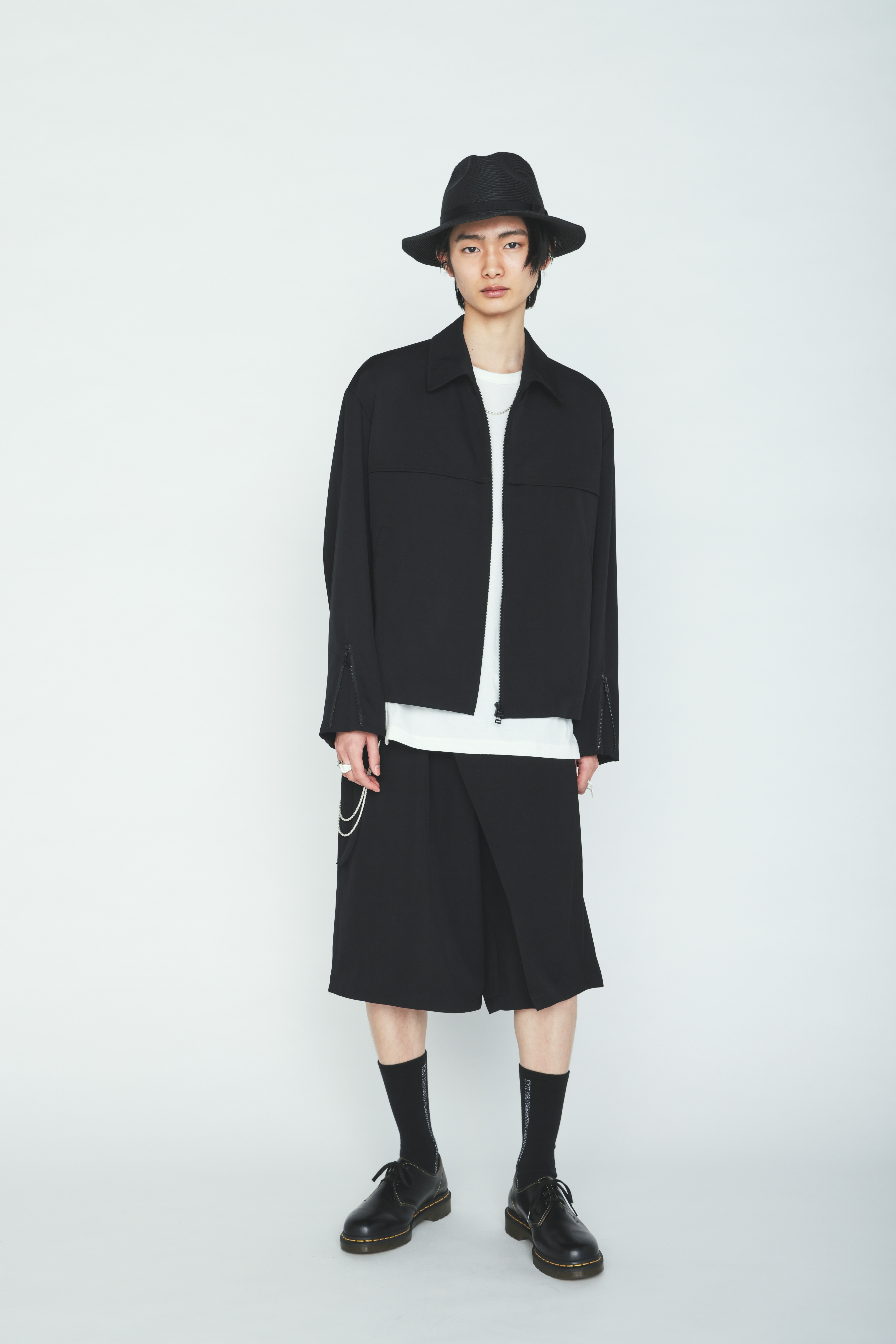 WASHER WOOL GABARDINE WRAP HALF PANTS