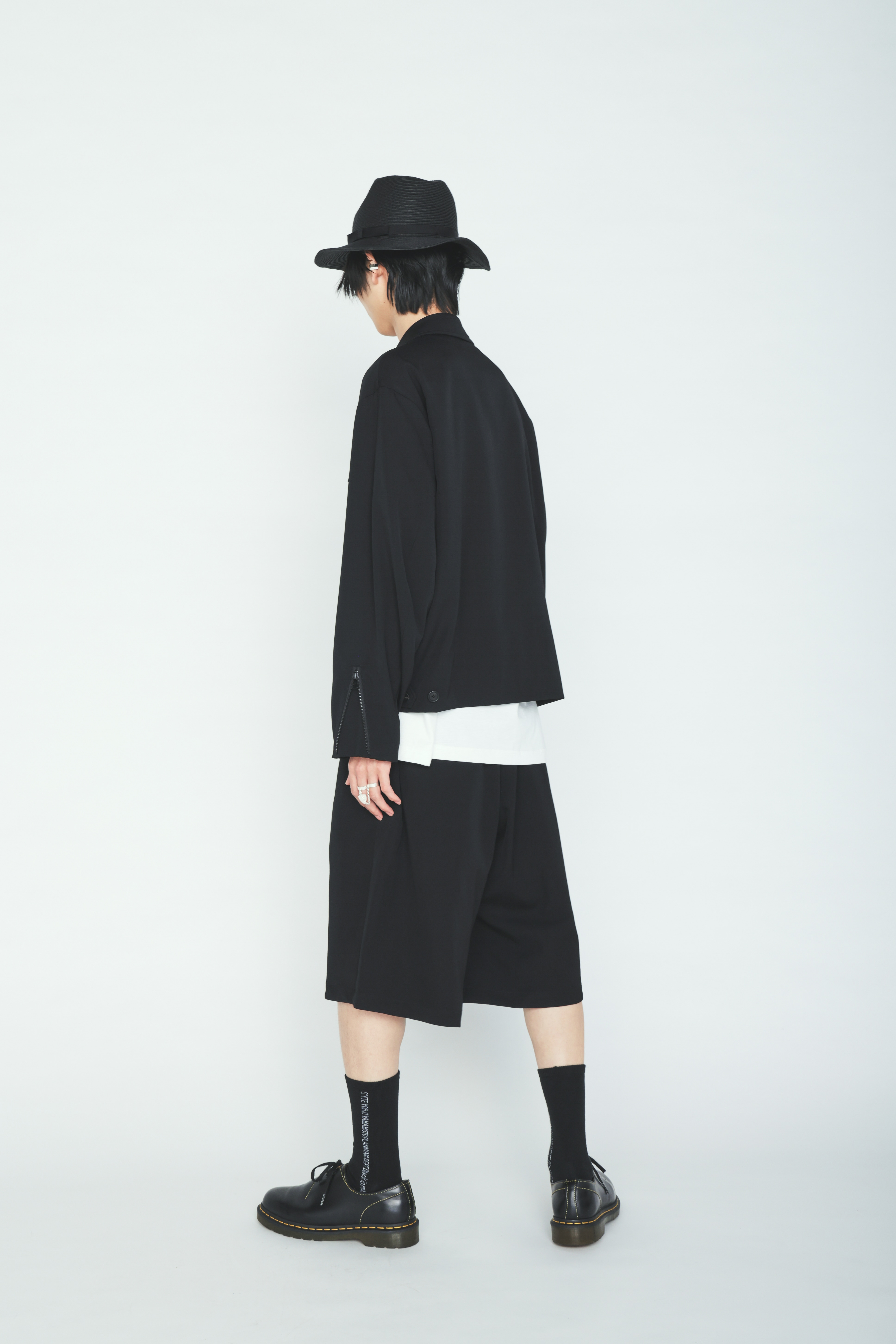 WASHER WOOL GABARDINE WRAP HALF PANTS