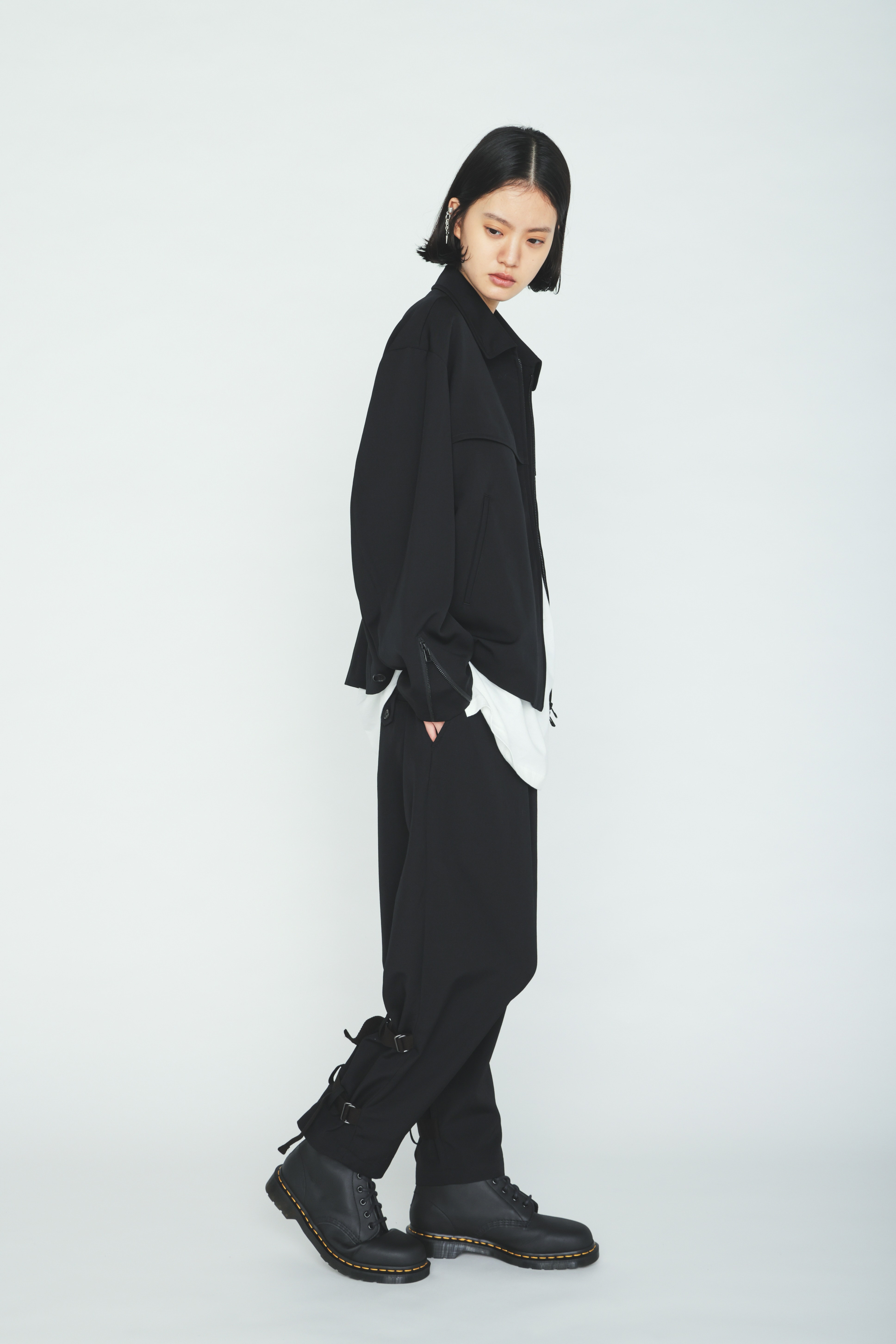 WASHER WOOL GABARDINE SIDE LEG STRAPS PANTS