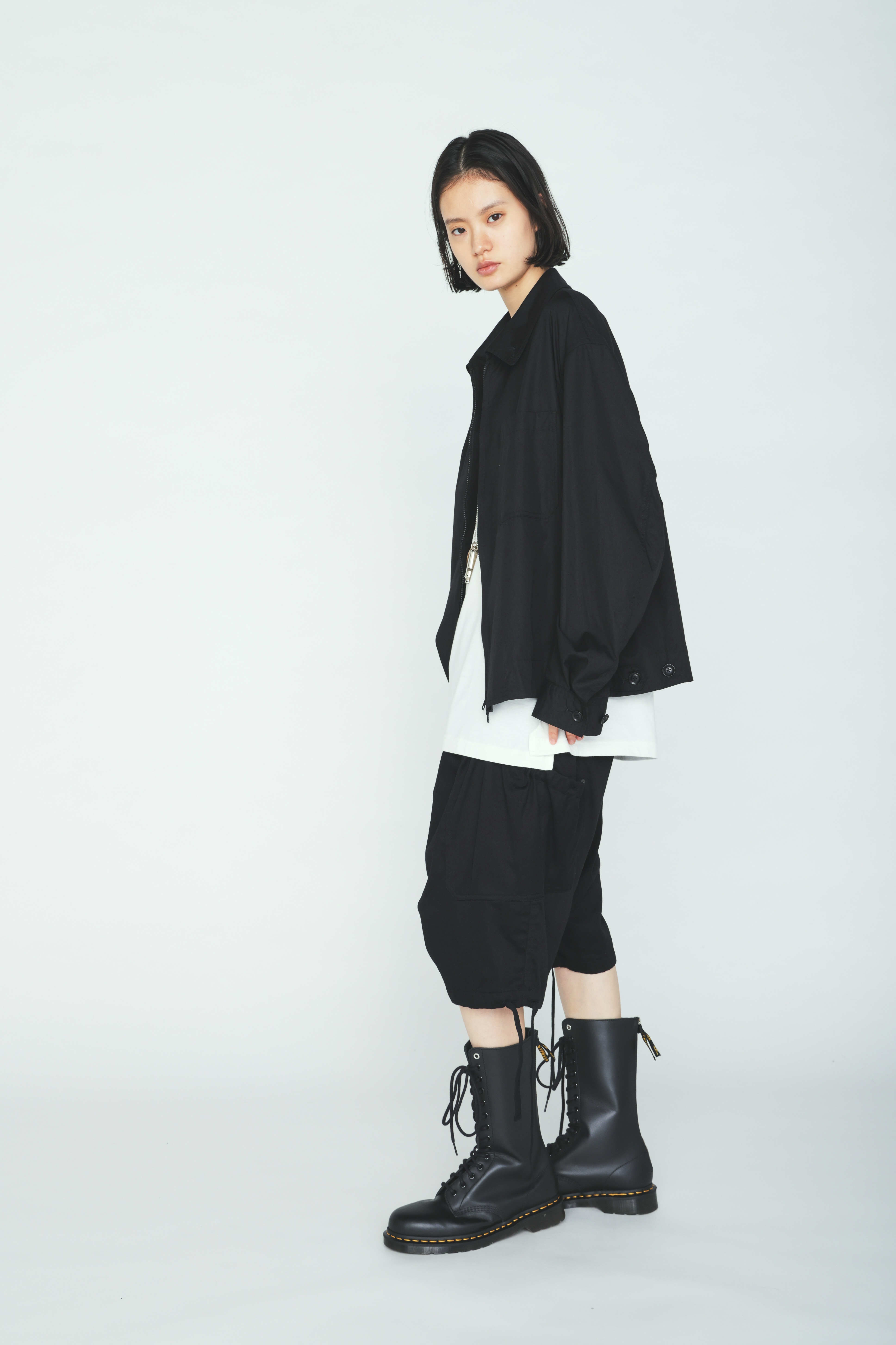 COTTON TWILL GATHERED POCKET SHORT PANTS