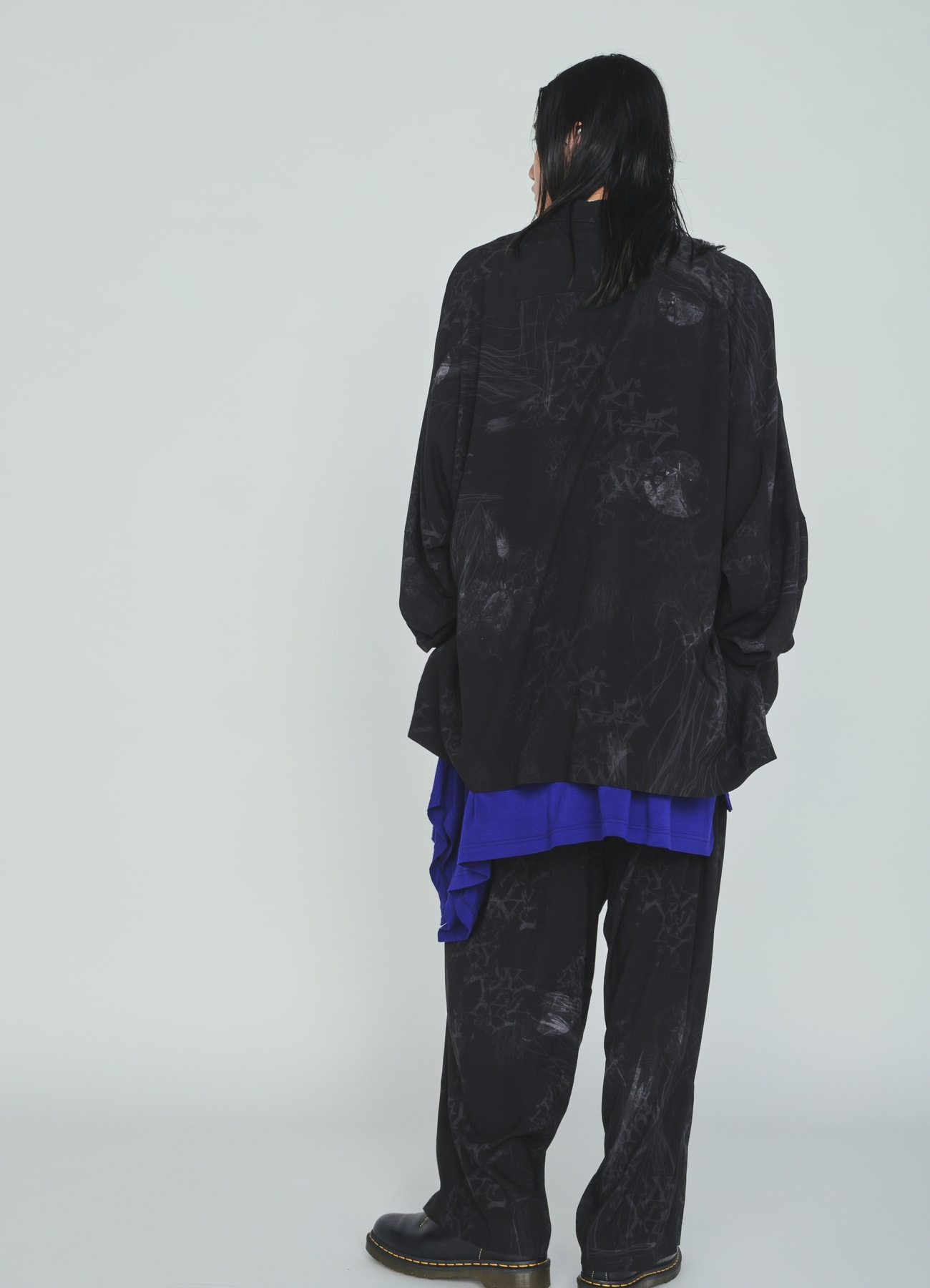 RAYON “Y” LETTER AND SUN-MOON PRINT DRAWSTRING PANTS