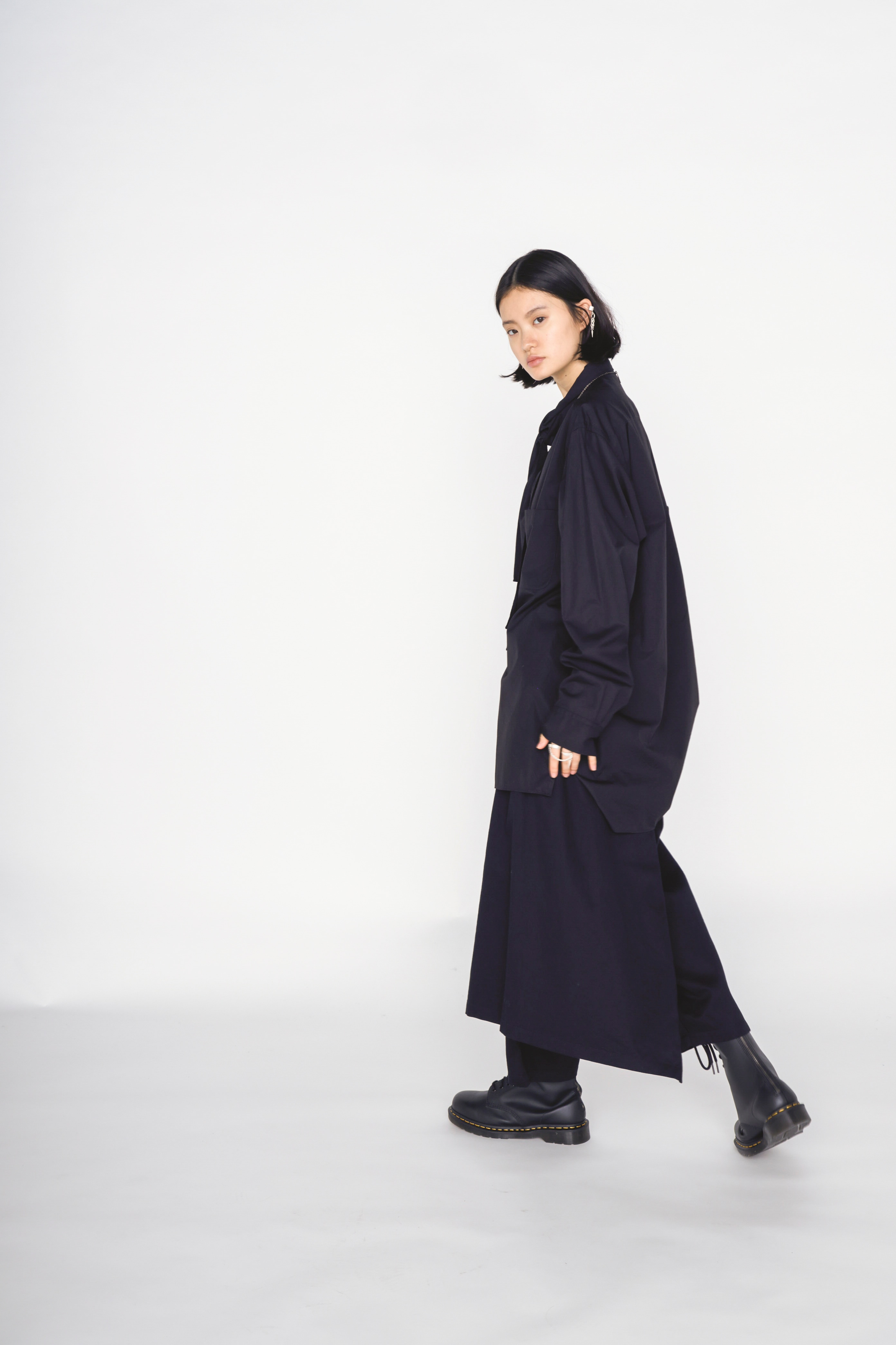 COTTON TWILL GATHERED POCKET WRAP PANTS