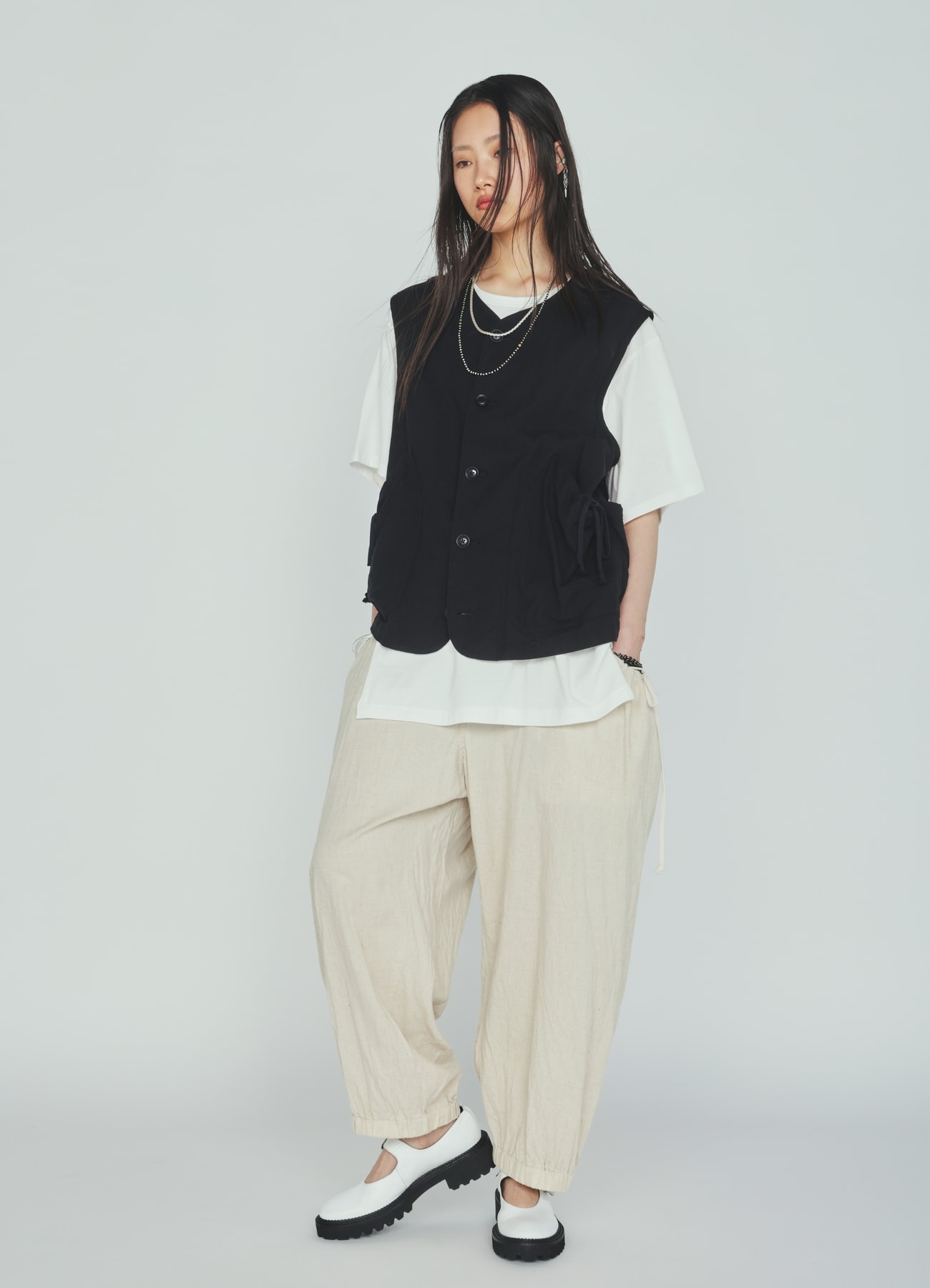 Cotton-Linen Poplin GATHERED POCKET ELASTIC HEM PANTS