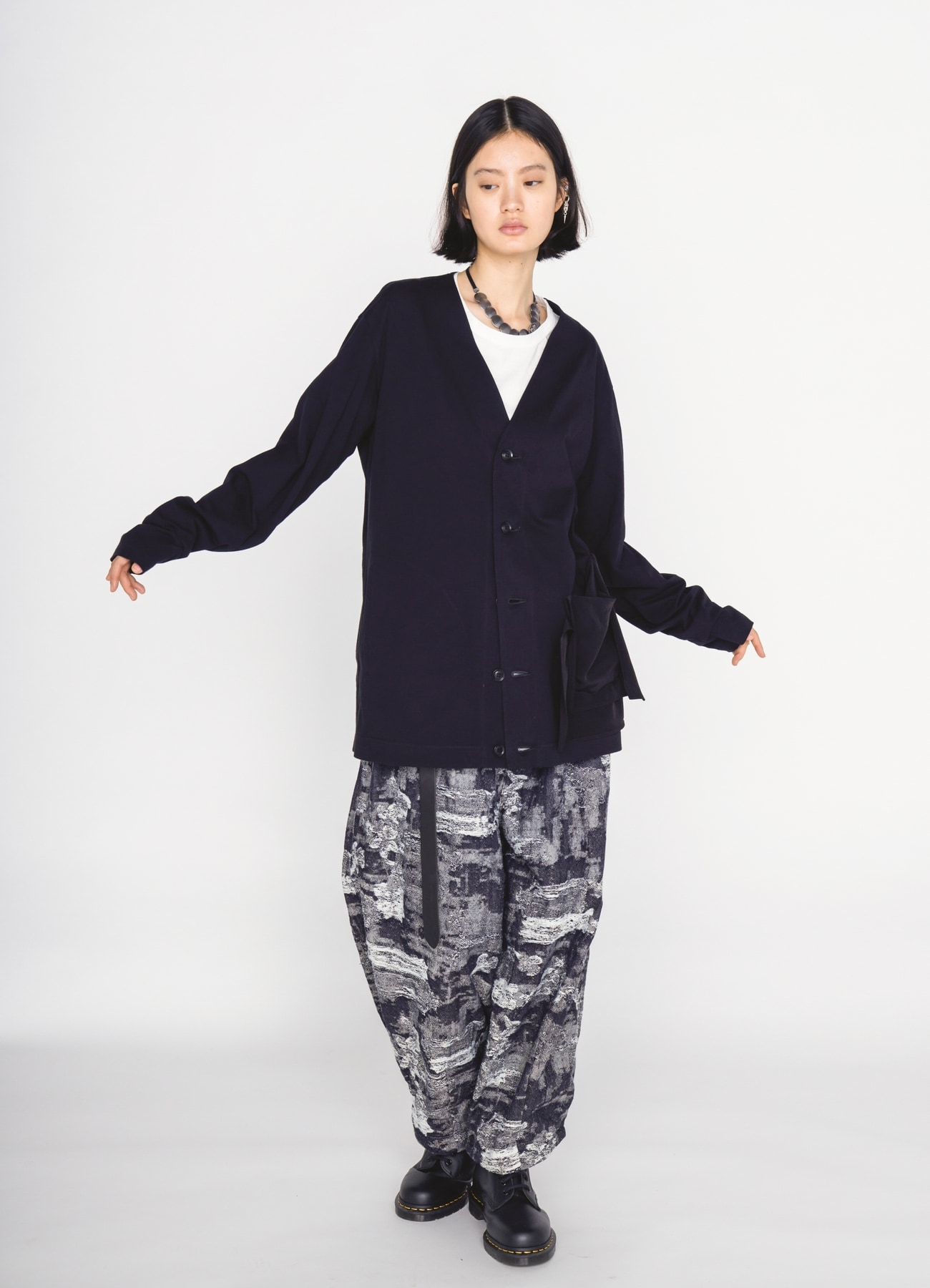 30/COTTON JERSEY ASYMMETRIC POCKET CARDIGAN