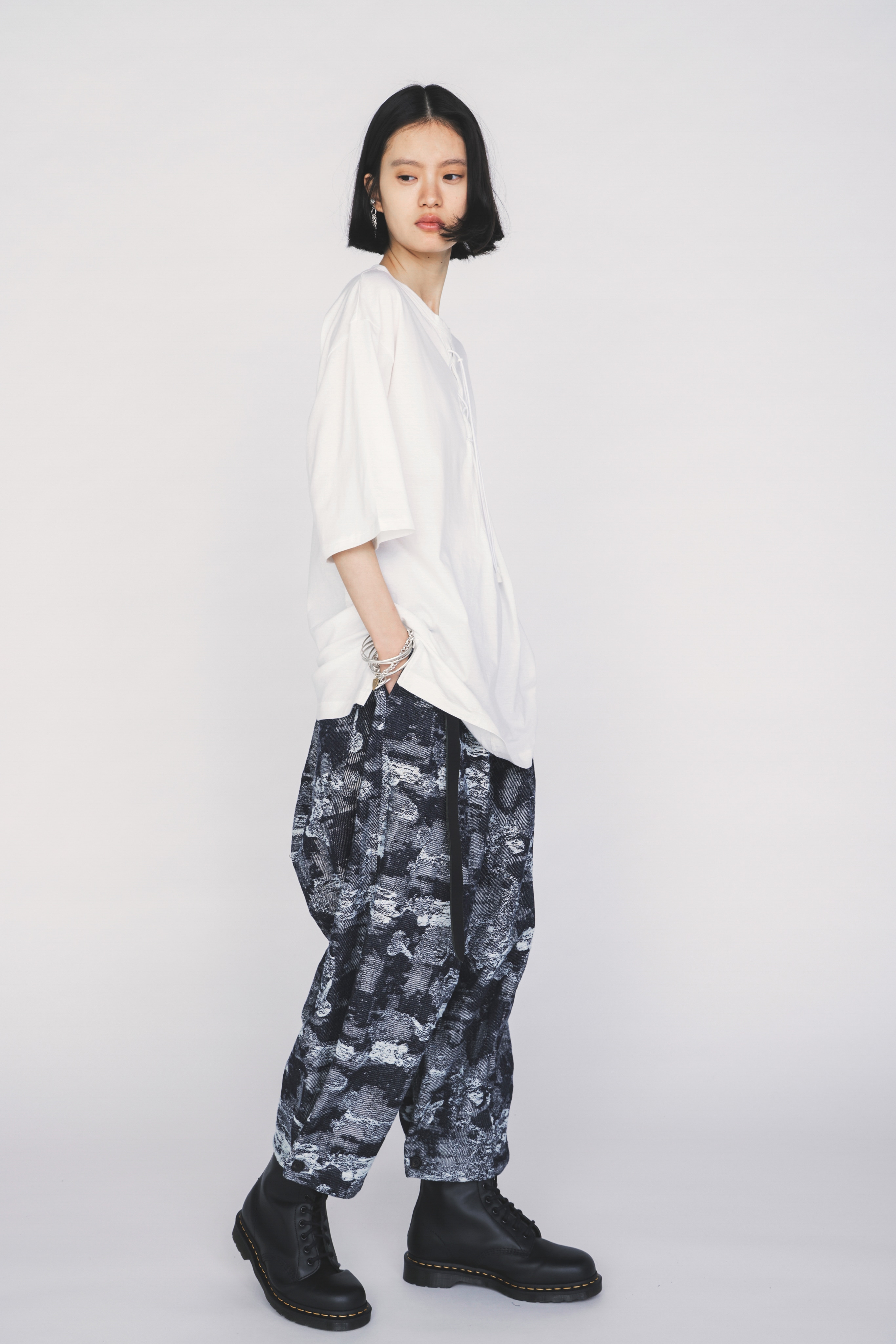 30/COTTON JERSEY LACE-UP T-SHIRT