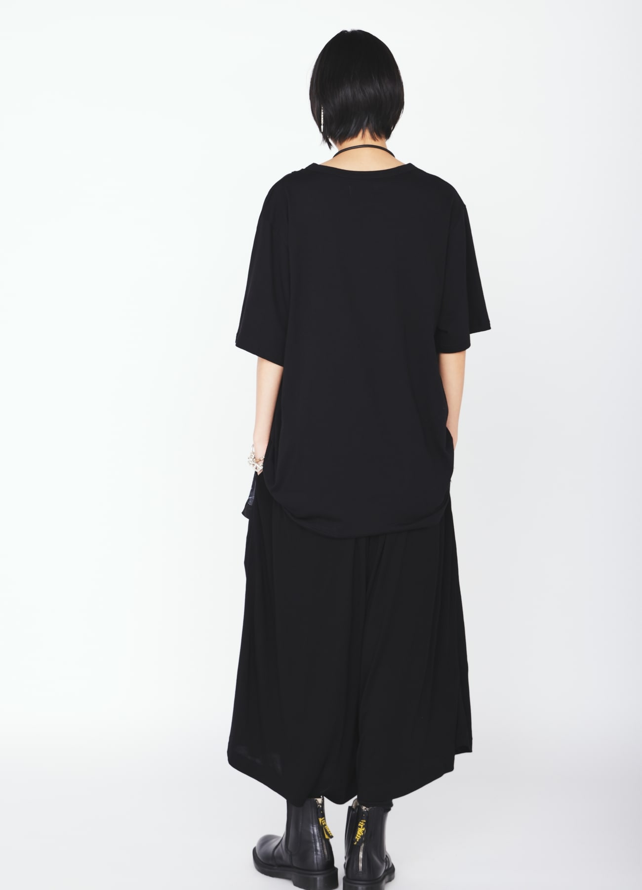 ASYMMETRY DESIGN SHORT-SLEEVED T-SHIRT WITH SUN-MOON PRINT FABRIC