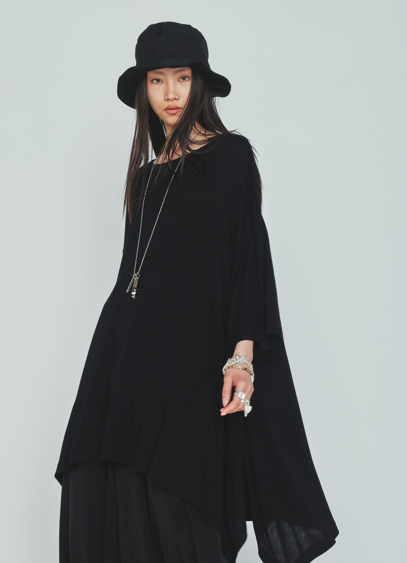 RAYON JERSEY DRAPE T-SHIRT