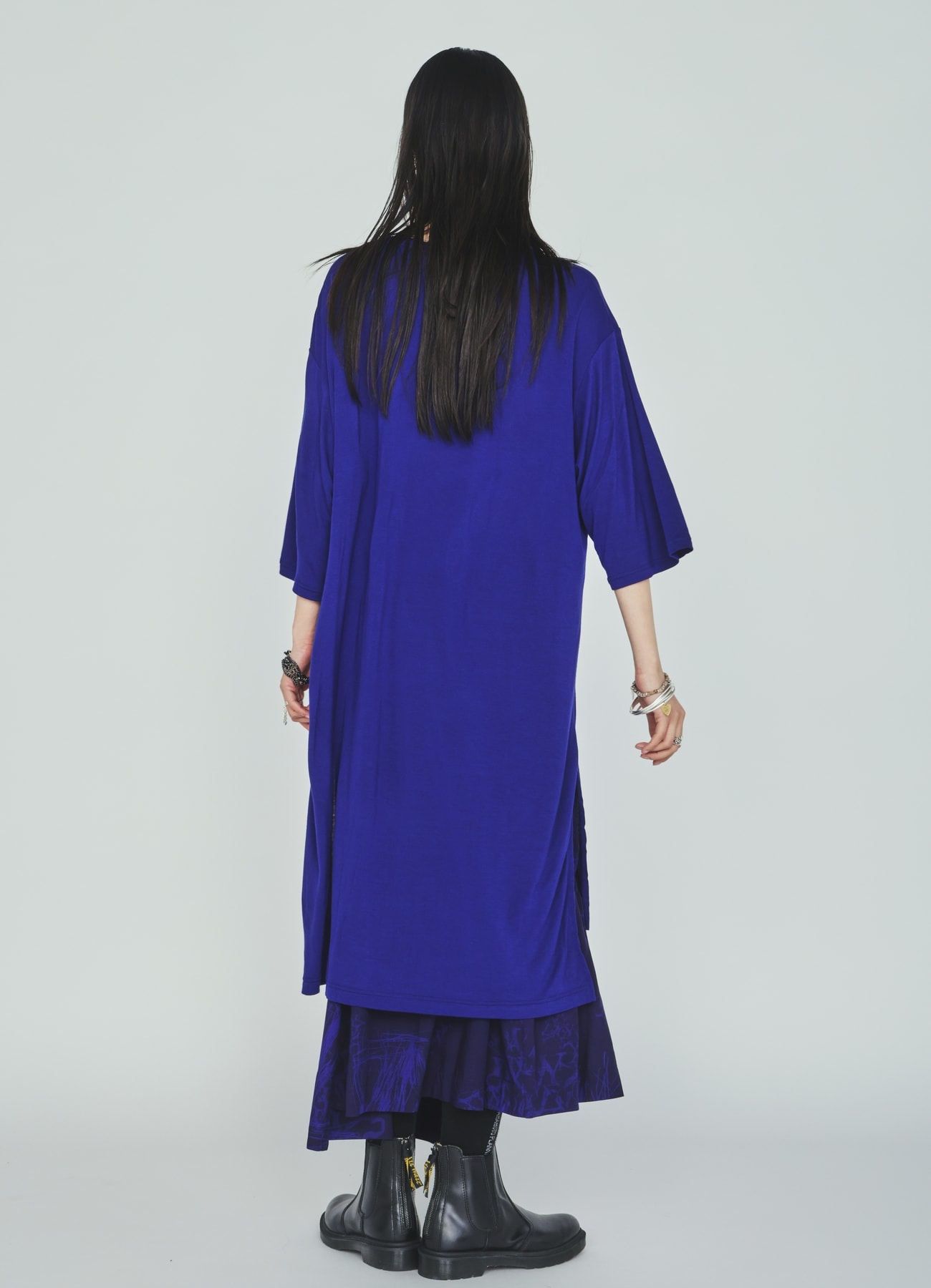 RAYON JERSEY SIDE SLITS LONG T-SHIRT