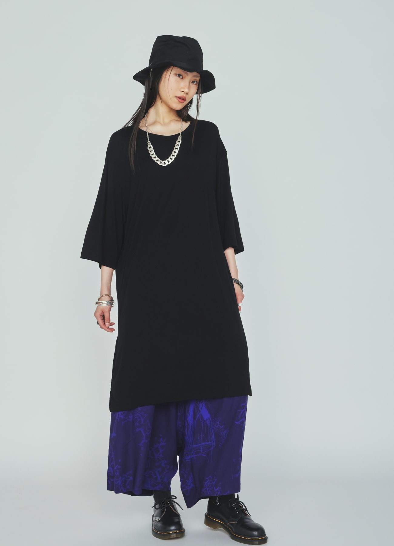 RAYON JERSEY SIDE SLITS LONG T-SHIRT