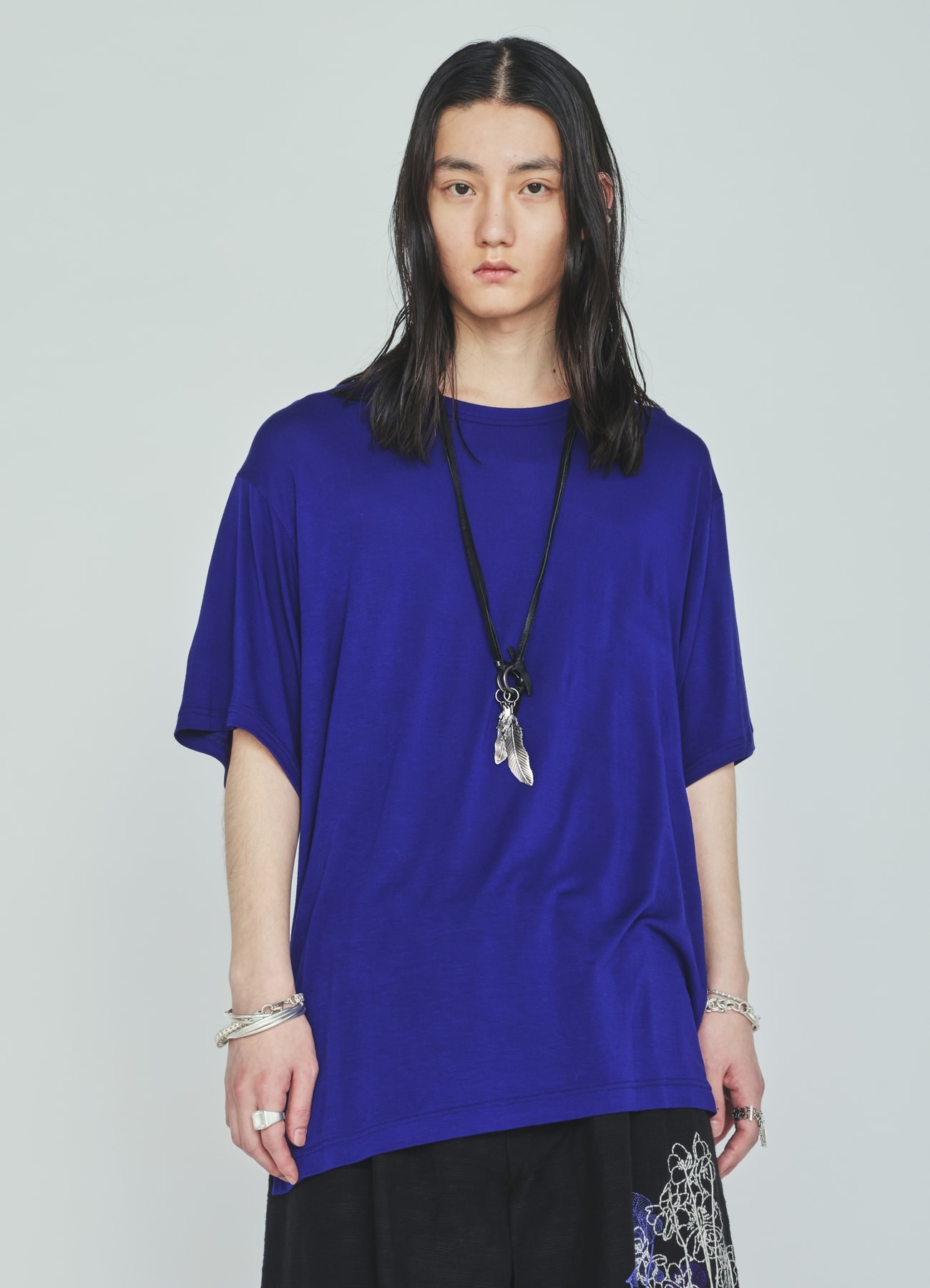 RAYON JERSEY SIDE SLITS T-SHIRT