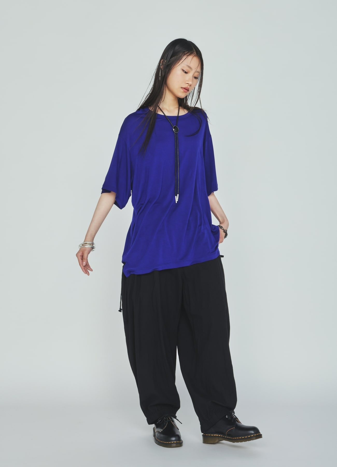 RAYON JERSEY SIDE SLITS T-SHIRT
