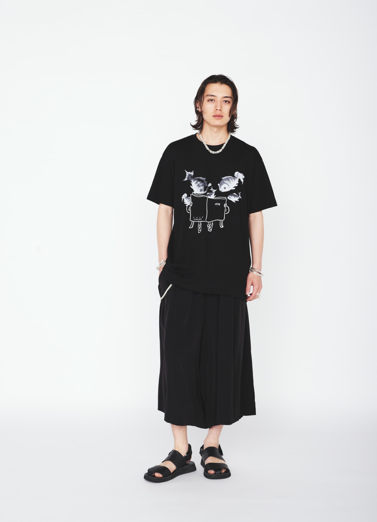 GRAPHIC T-SHIRT -GOLDFISH-