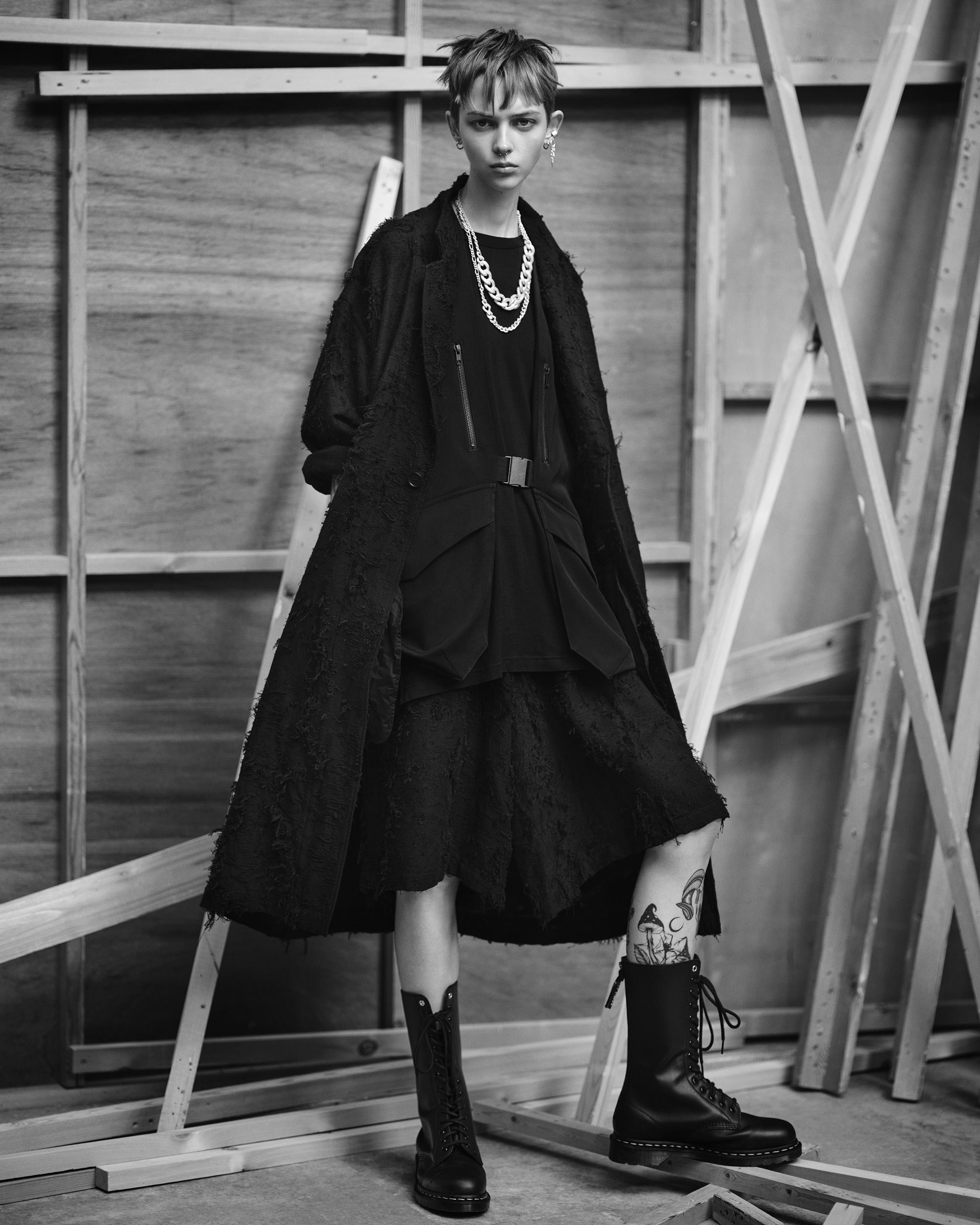 WASHER WOOL GABARDINE SIDE BELTED VEST