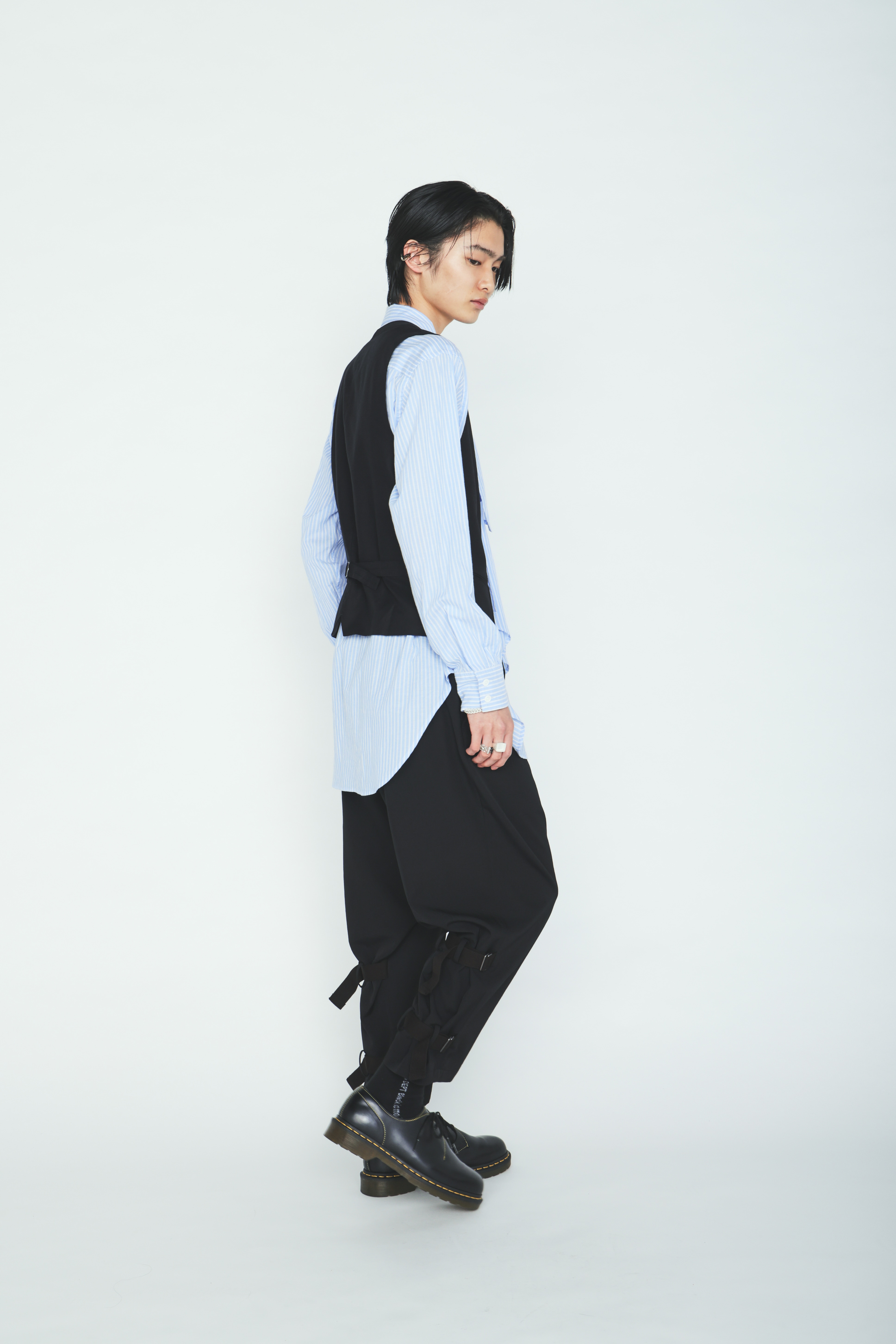 WASHER WOOL GABARDINE V NECK VEST