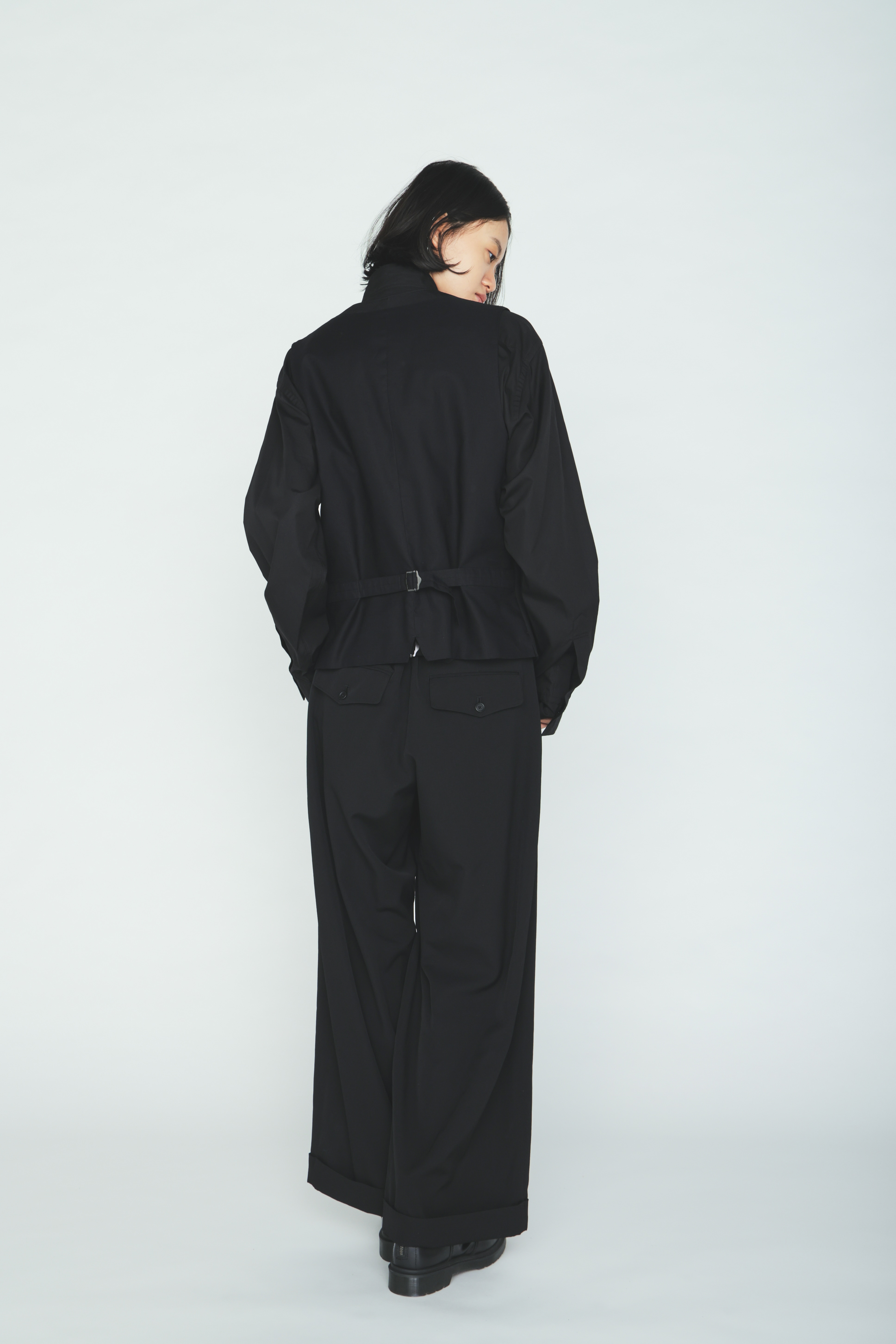 WASHER WOOL GABARDINE V NECK VEST