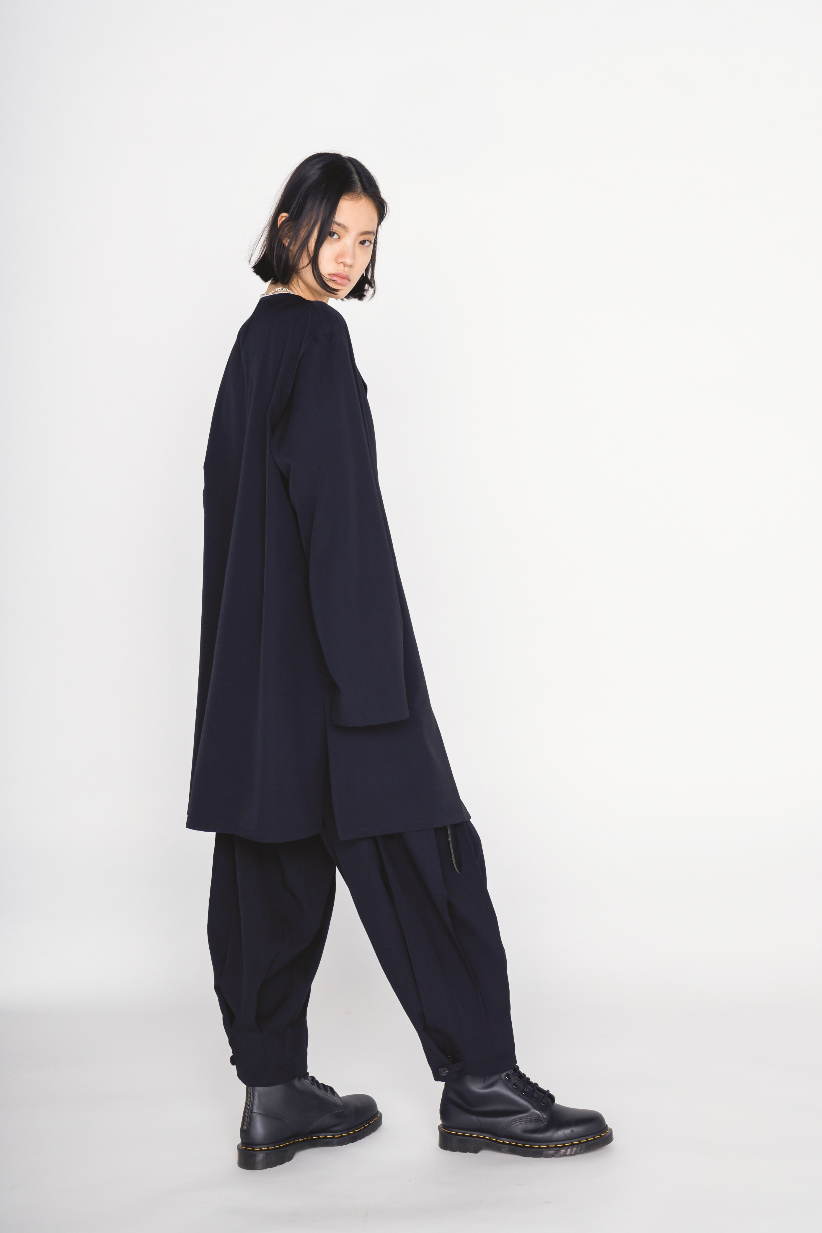 WASHER WOOL GABARDINE COLLARLESS LONG JACKET
