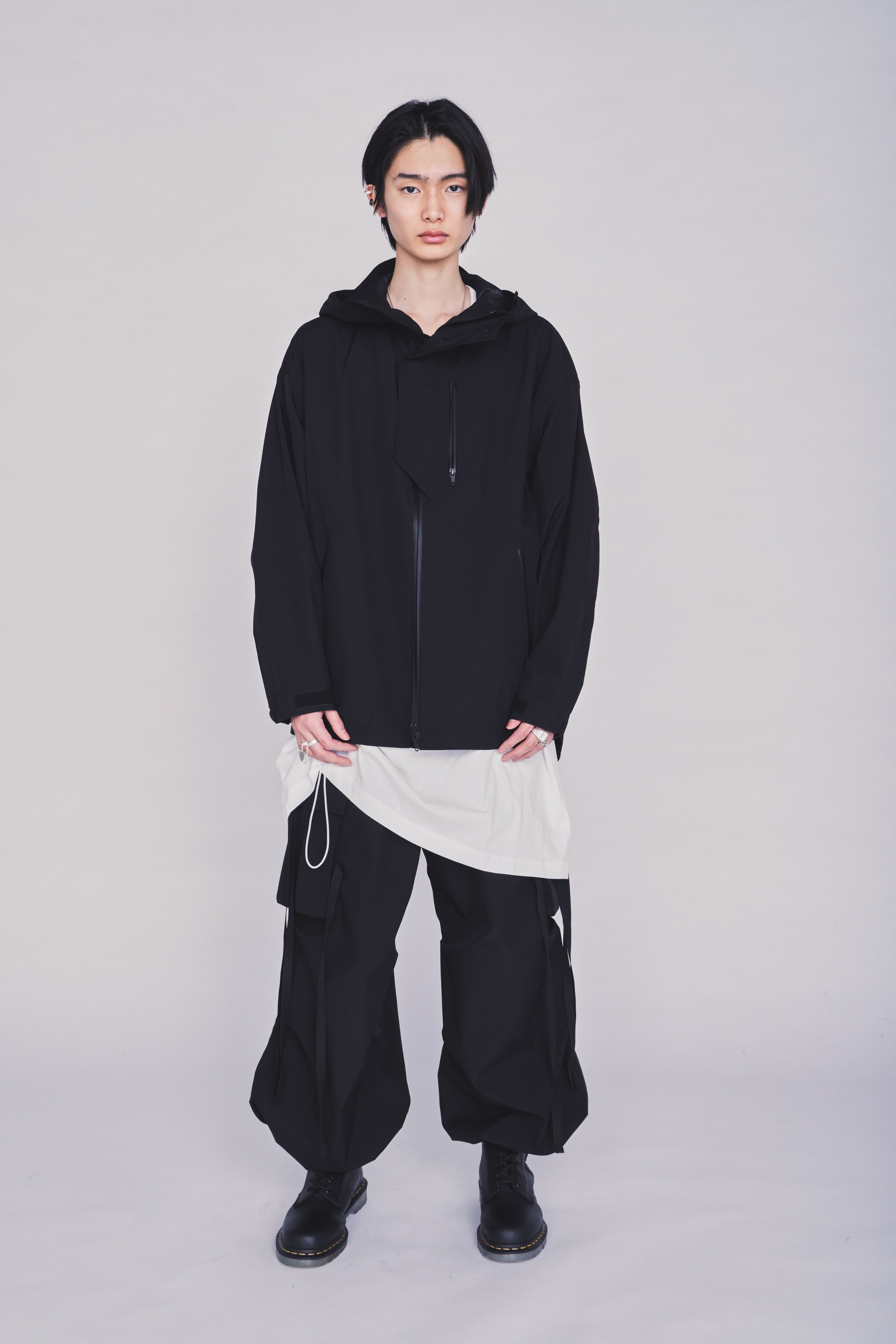 WATERPROOF TECH FABRIC MOUNTAIN PARKA