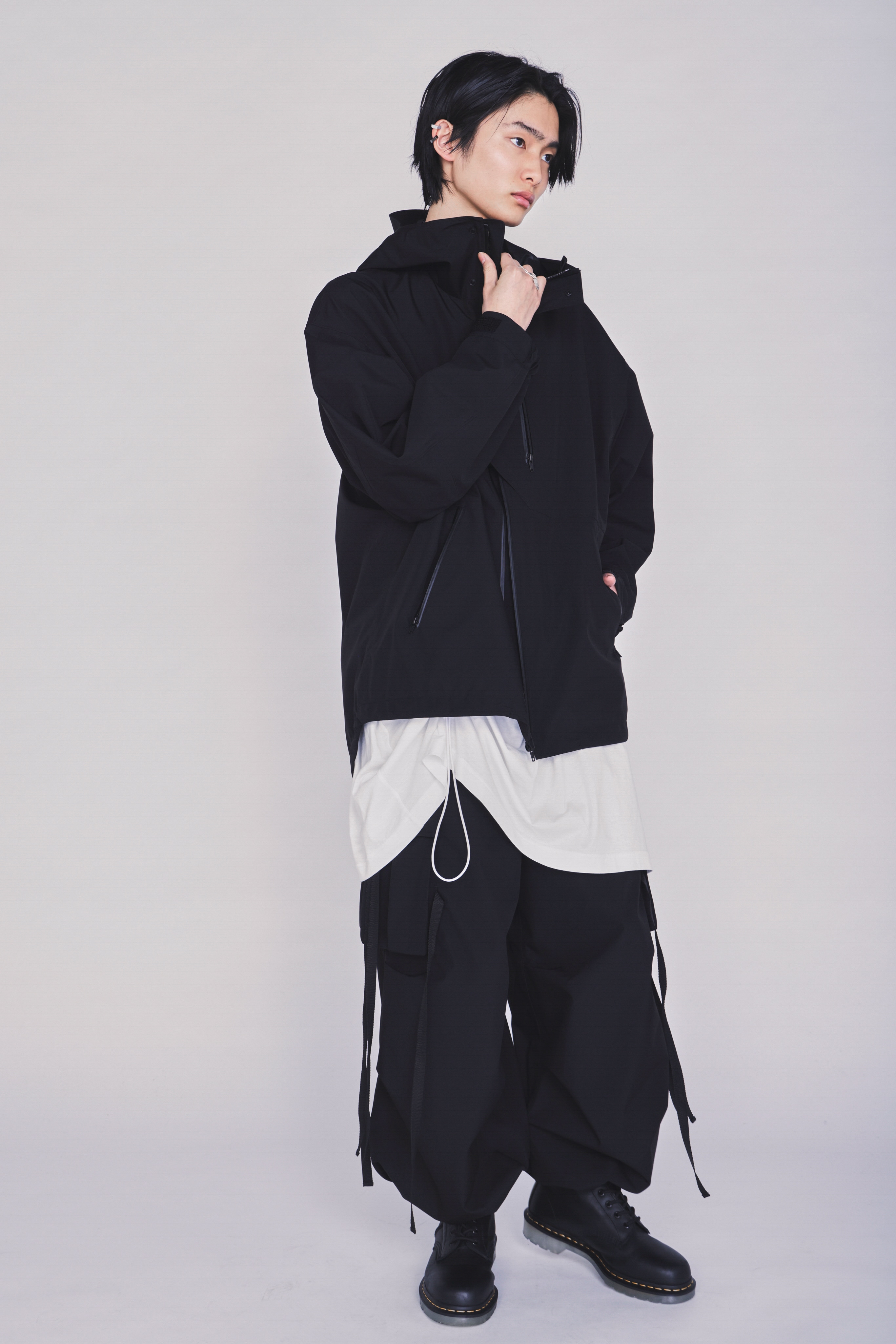 WATERPROOF TECH FABRIC MOUNTAIN PARKA