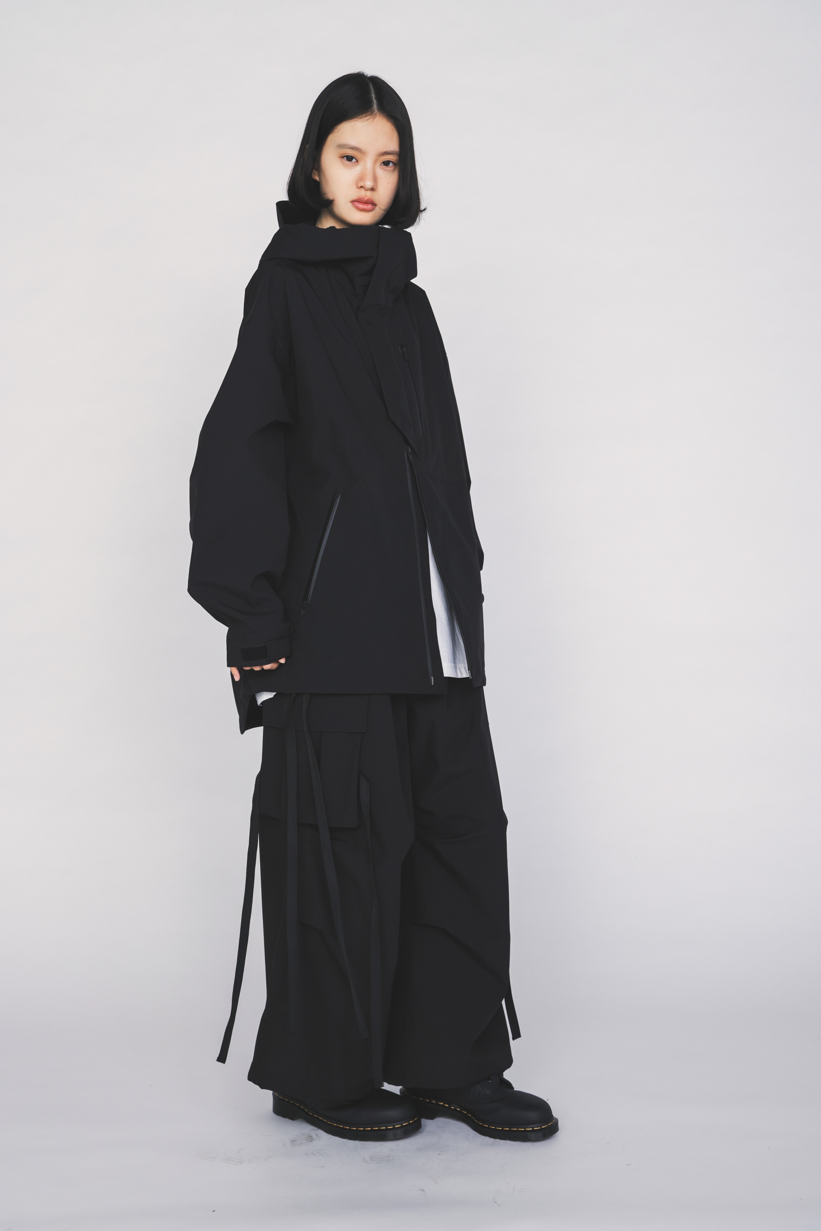 WATERPROOF TECH FABRIC MOUNTAIN PARKA