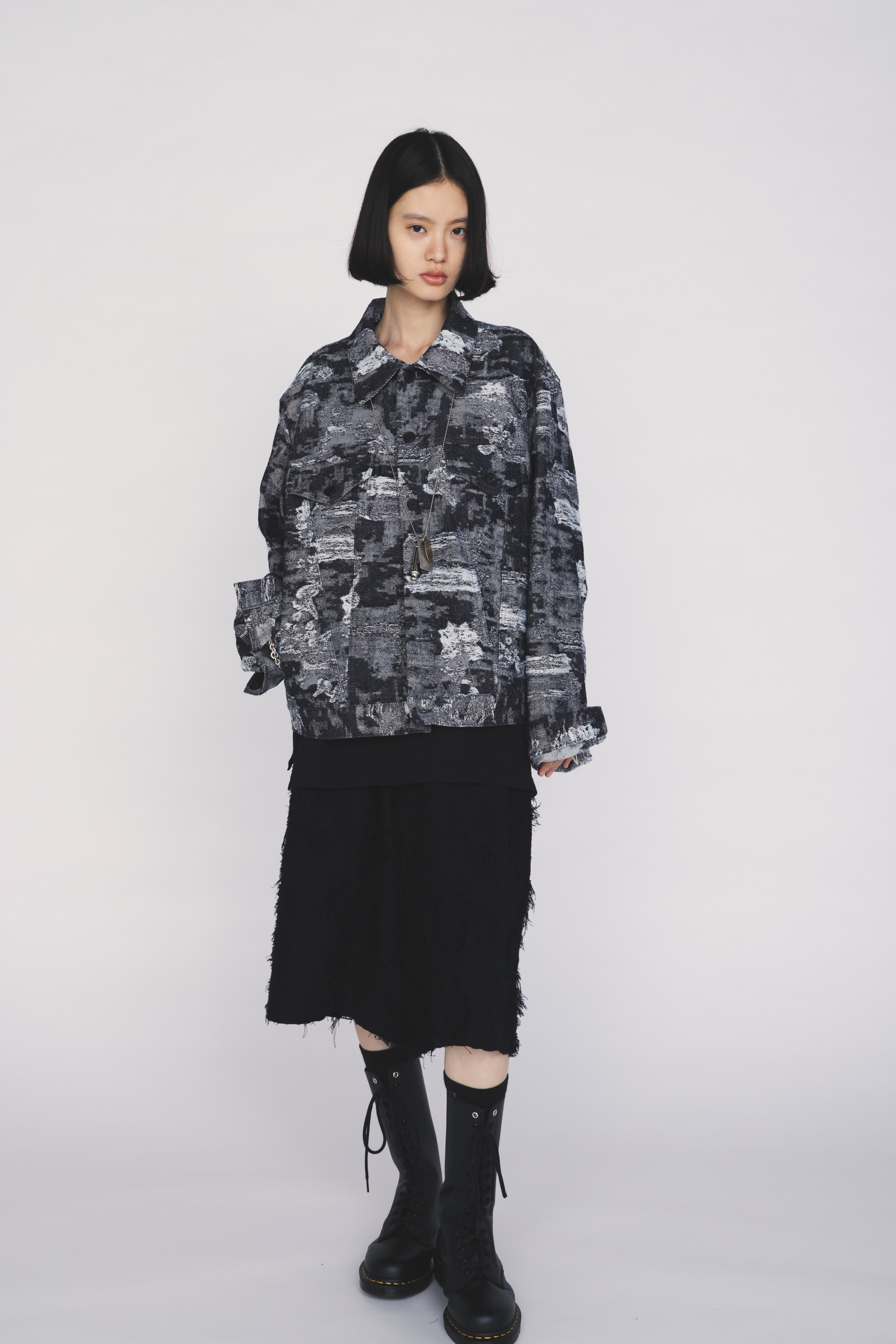 JACQUARD DENIM TRUCKER JACKET