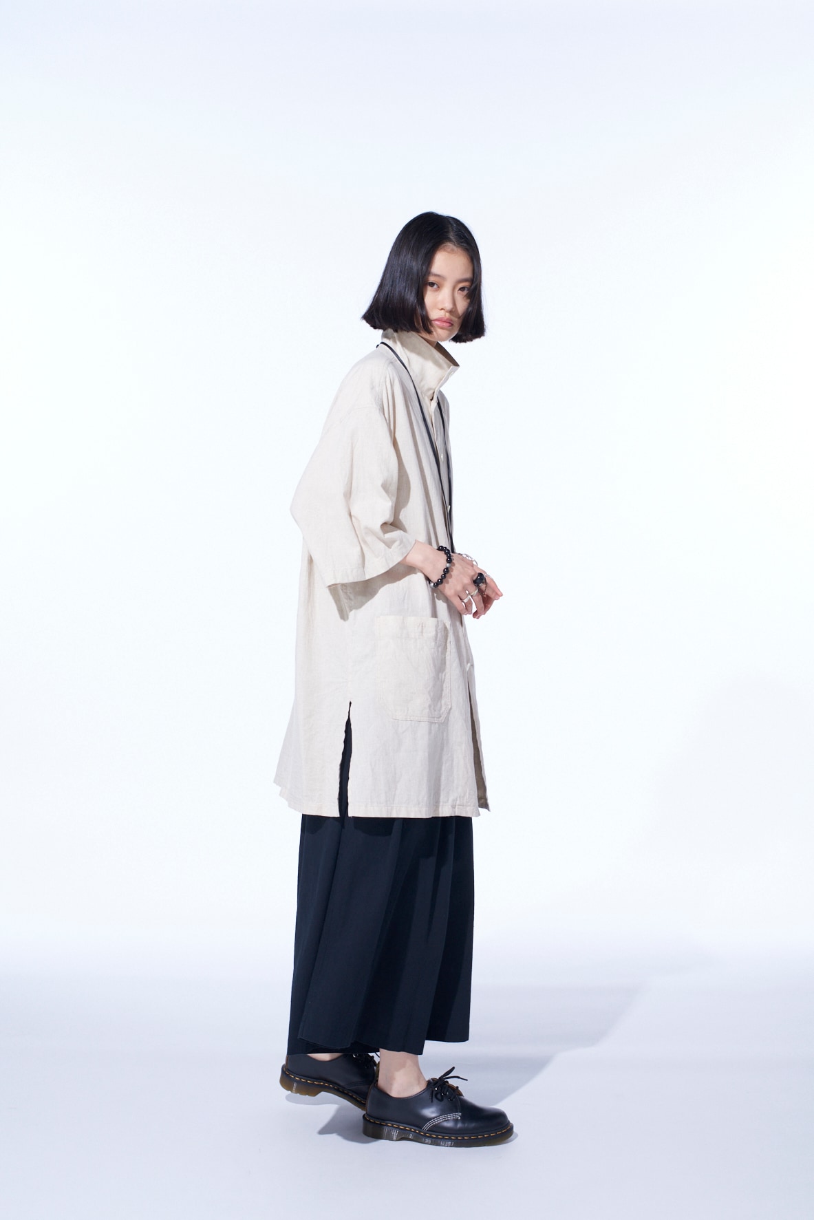 COTTON/LINEN POPLIN OVERSIZED STAND COLLAR SHIRT