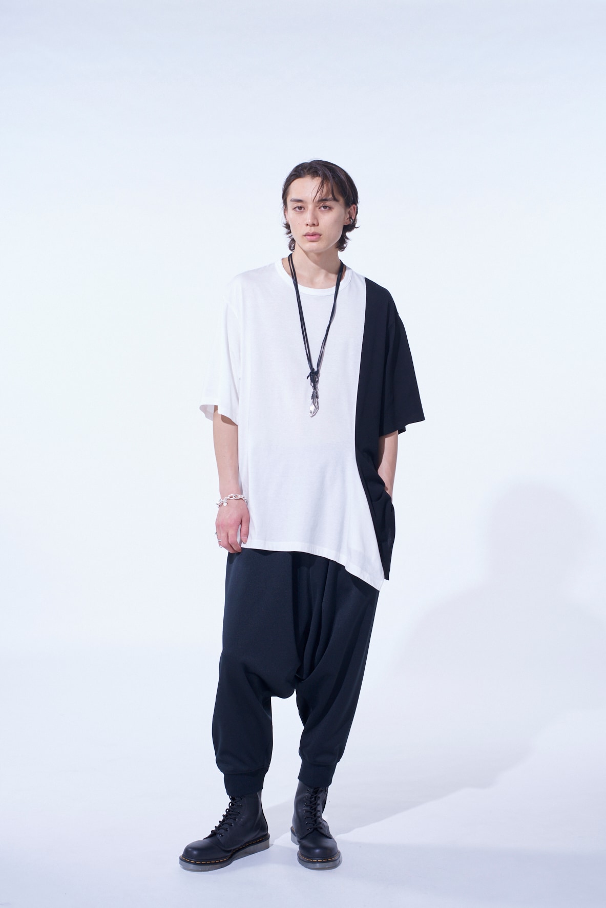 NEWモデル BALLOON HEMS RIBBED JERSEY PE/SMOOTH SARUEL Black PANTS(M パンツ