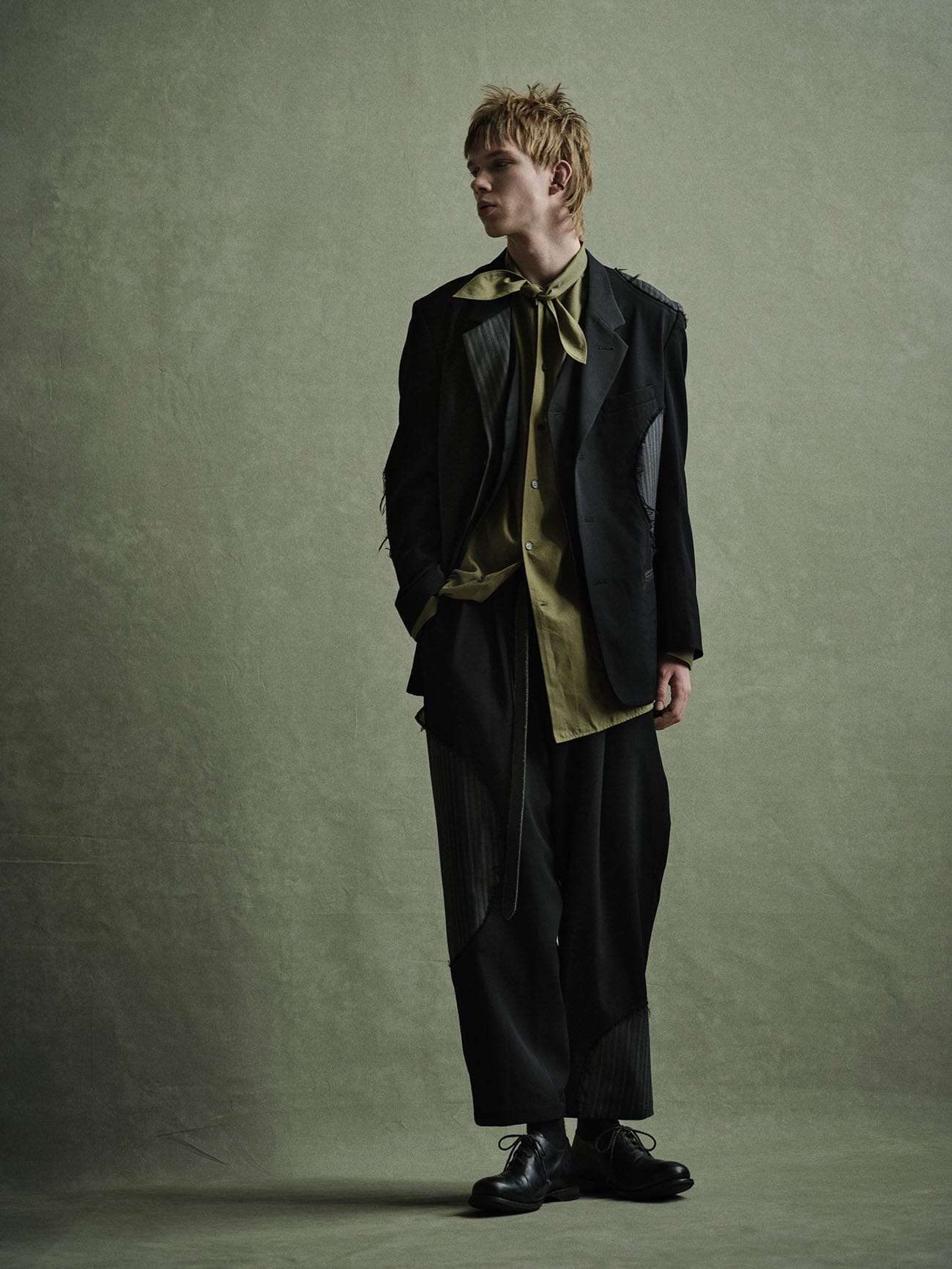 WASHER WOOL GABARDINE CUT-OUT STRIPED PANTS