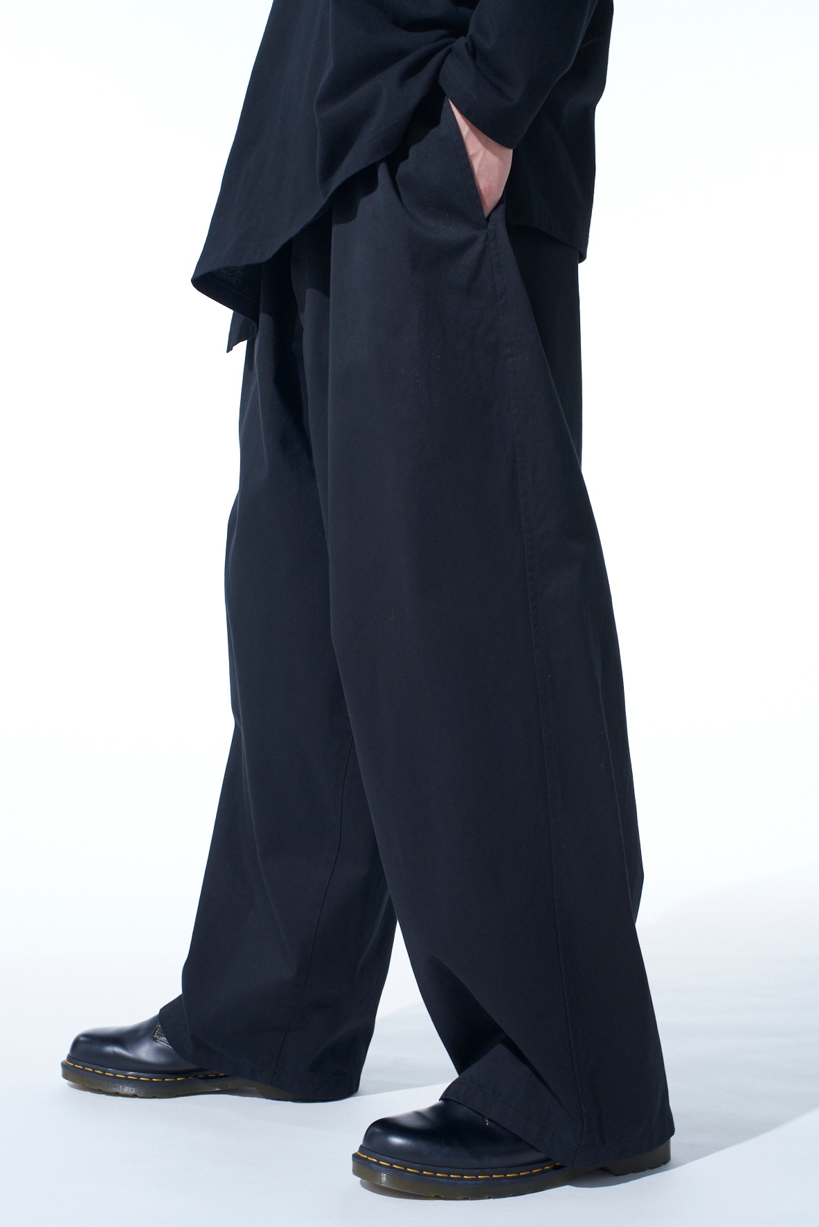 WEPON CLOTH WAIST-STRING WIDE PANTS