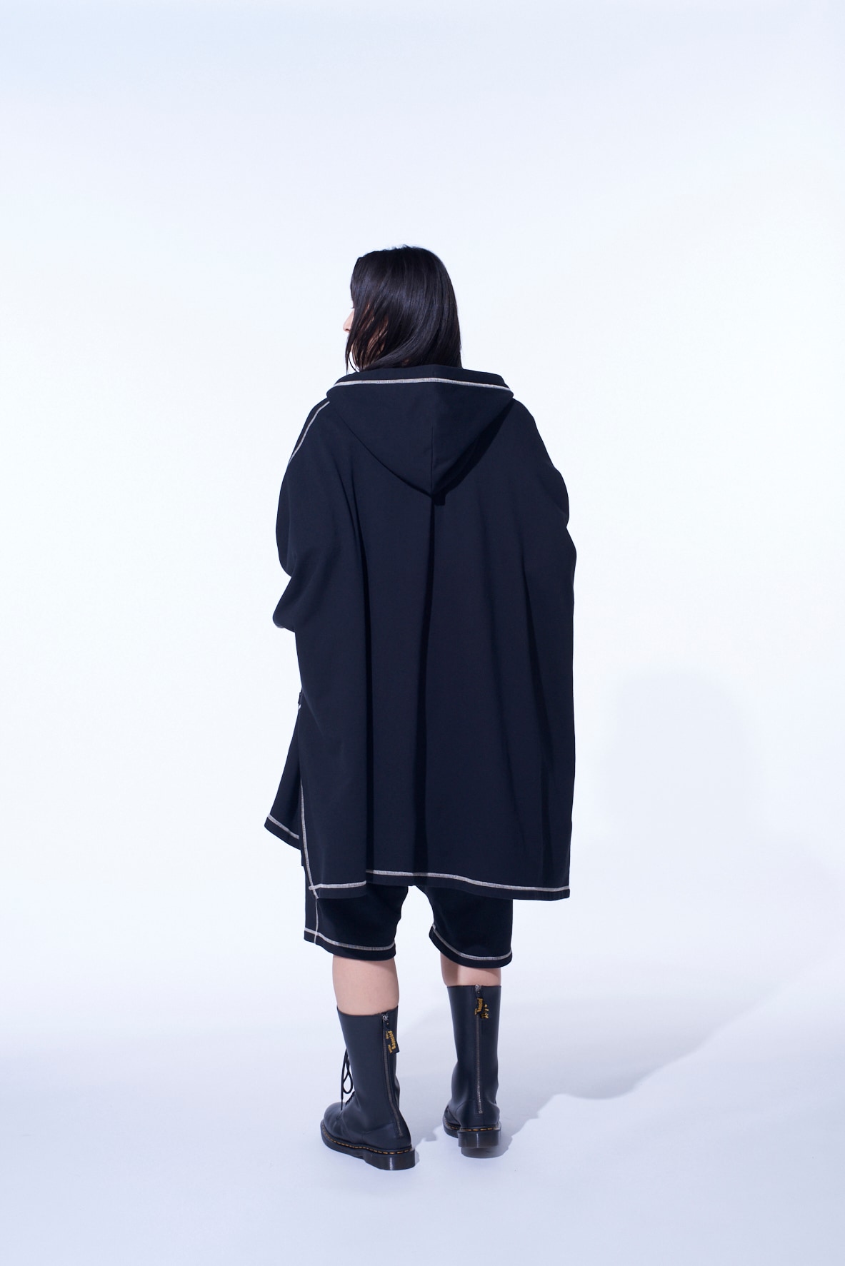 FRENCH TERRY RANDOM STITCH PONCHO