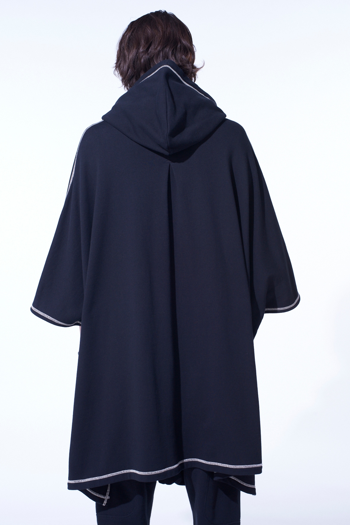 FRENCH TERRY RANDOM STITCH PONCHO