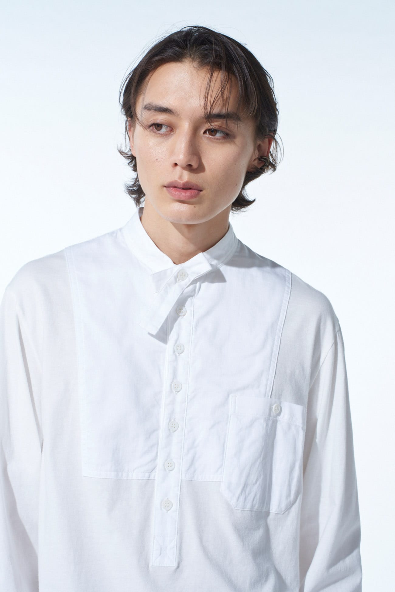 WOVEN AND JERSEY COMBINATIONS STAND COLLAR HENLEY NECK PULLOVER
