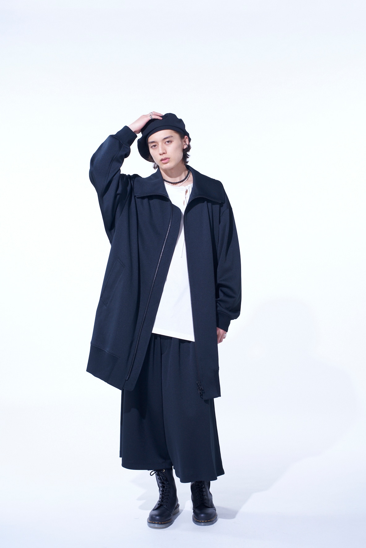 PE/SMOOTH JERSEY OVERSIZED LONG TRUCK TOP(S Black): S'YTE
