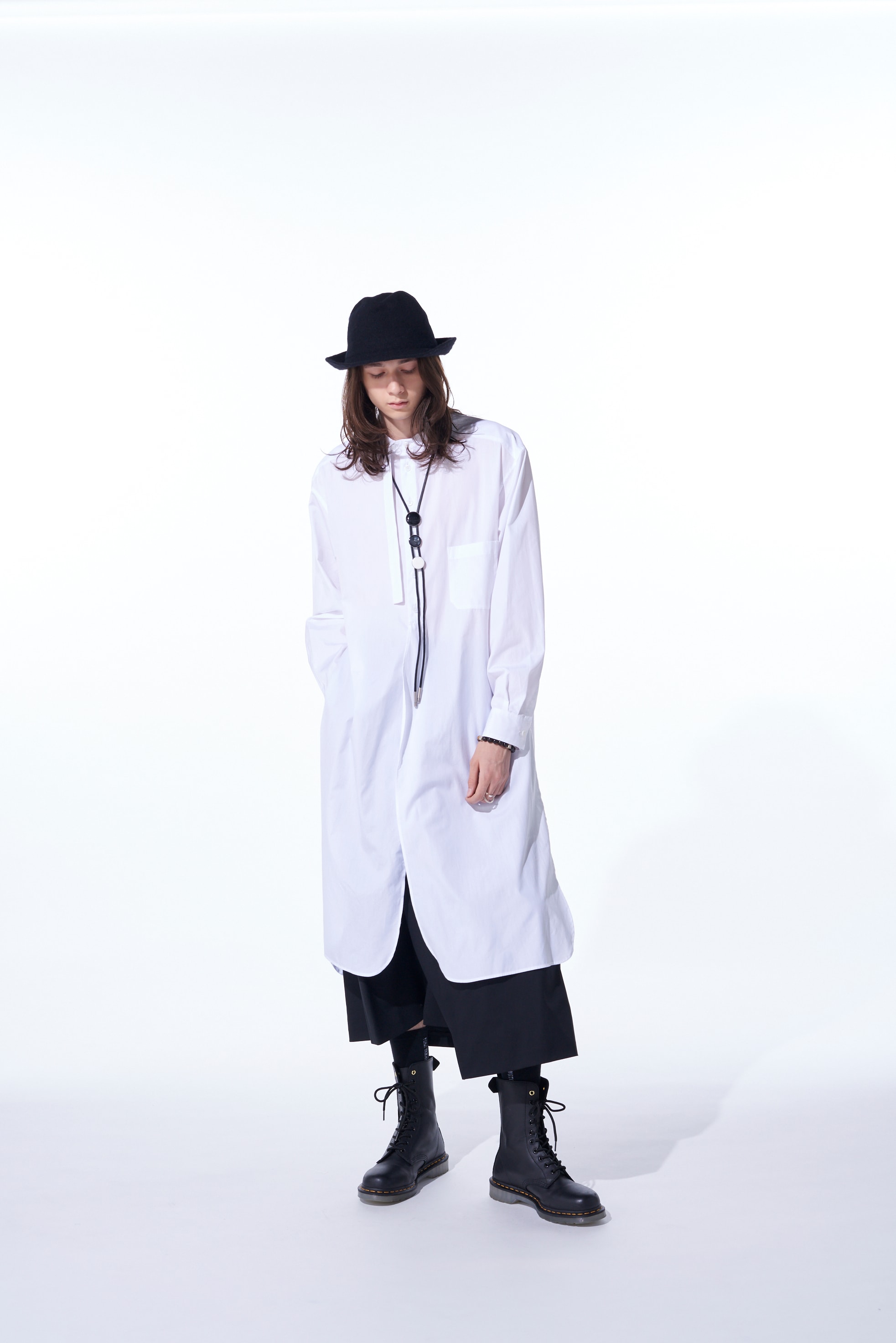 COTTON BROAD CLOTH STAND COLLAR LONG SHIRT WITH ROUNDED HEM(M