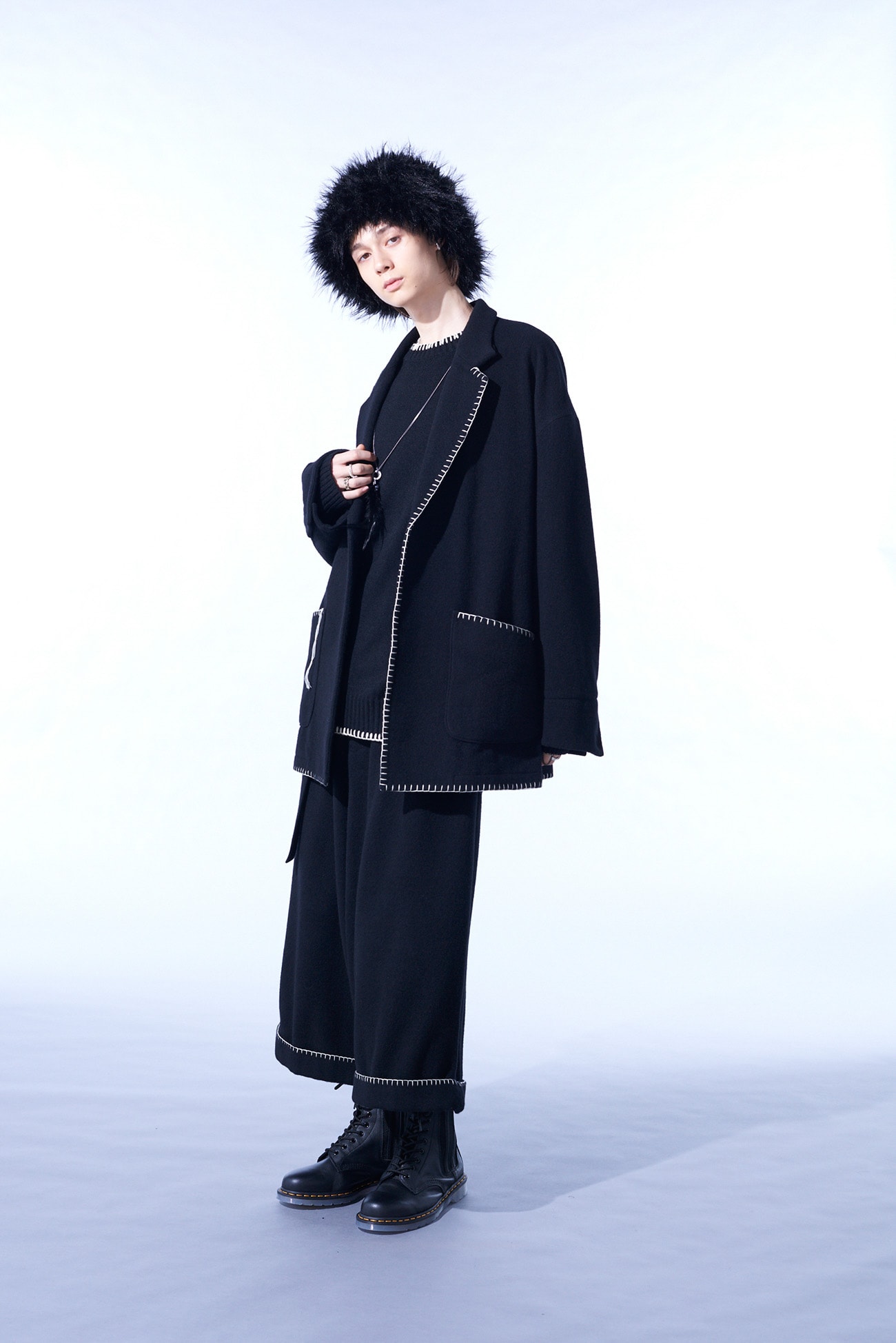 W/TOP MOSSA OVERSIZED JACKET WITH WITH BLANKET STITCH DESIGN