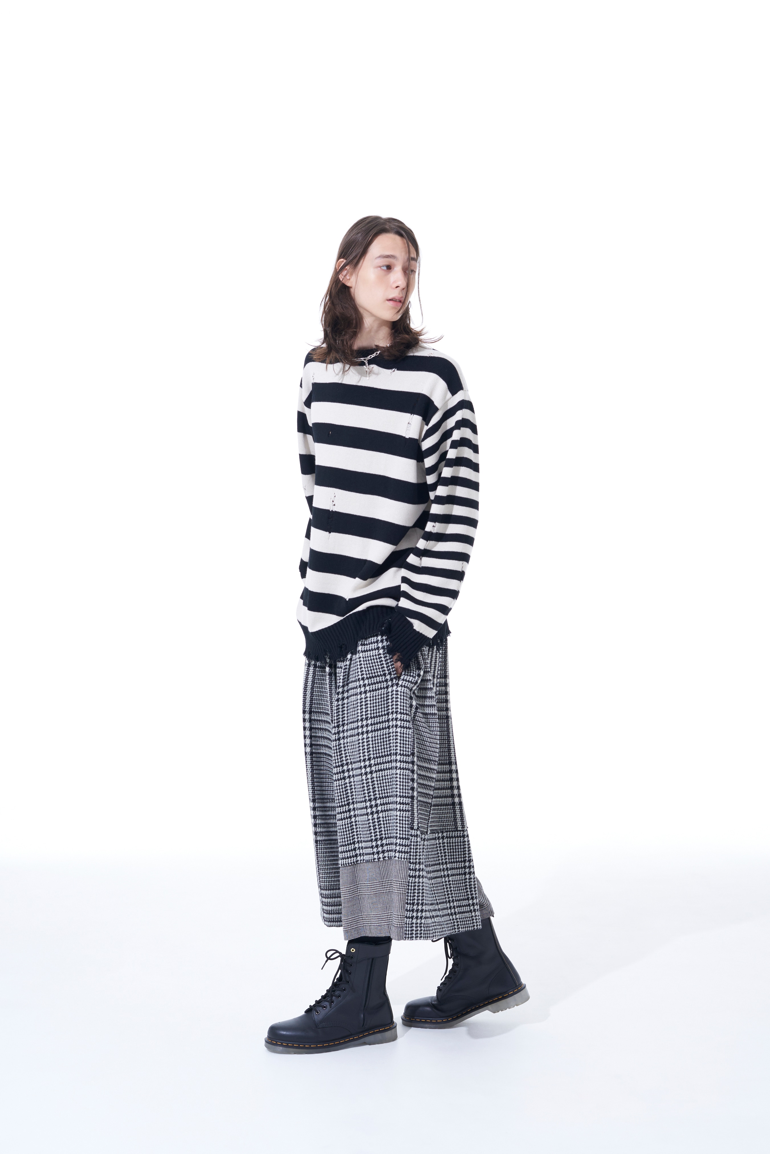 STRIPED PULLOVER KNIT WITH DAMAGED EDGES