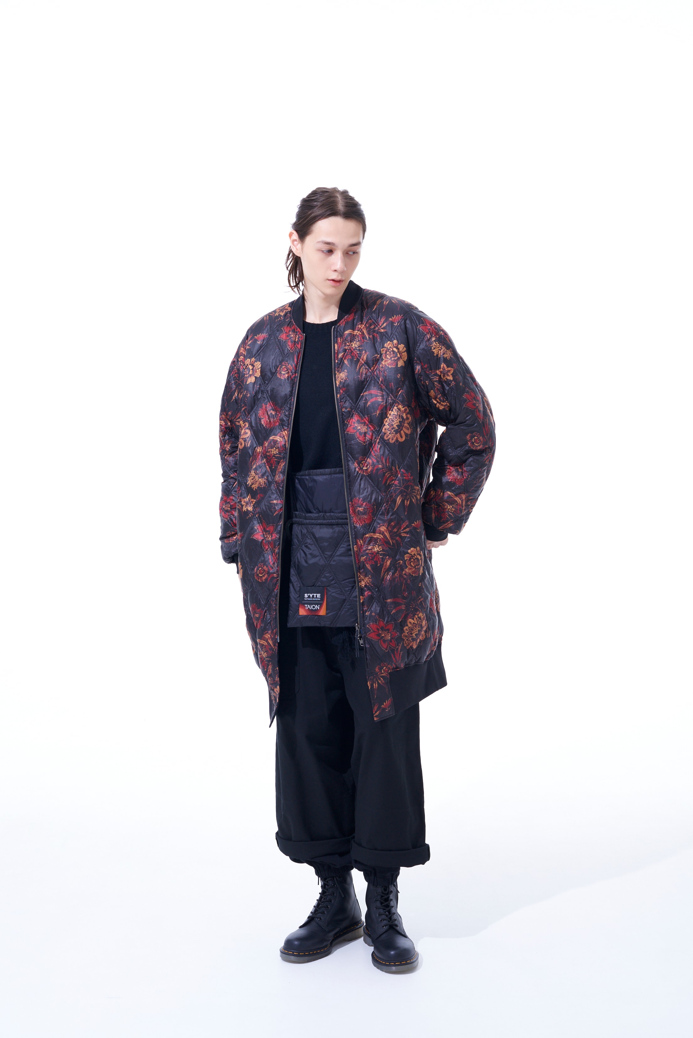 【S'YTE x TAION】Collaboration Collection FLORAL PATTERN QUILTED DOWN  REVERSIBLE LONG MA-1