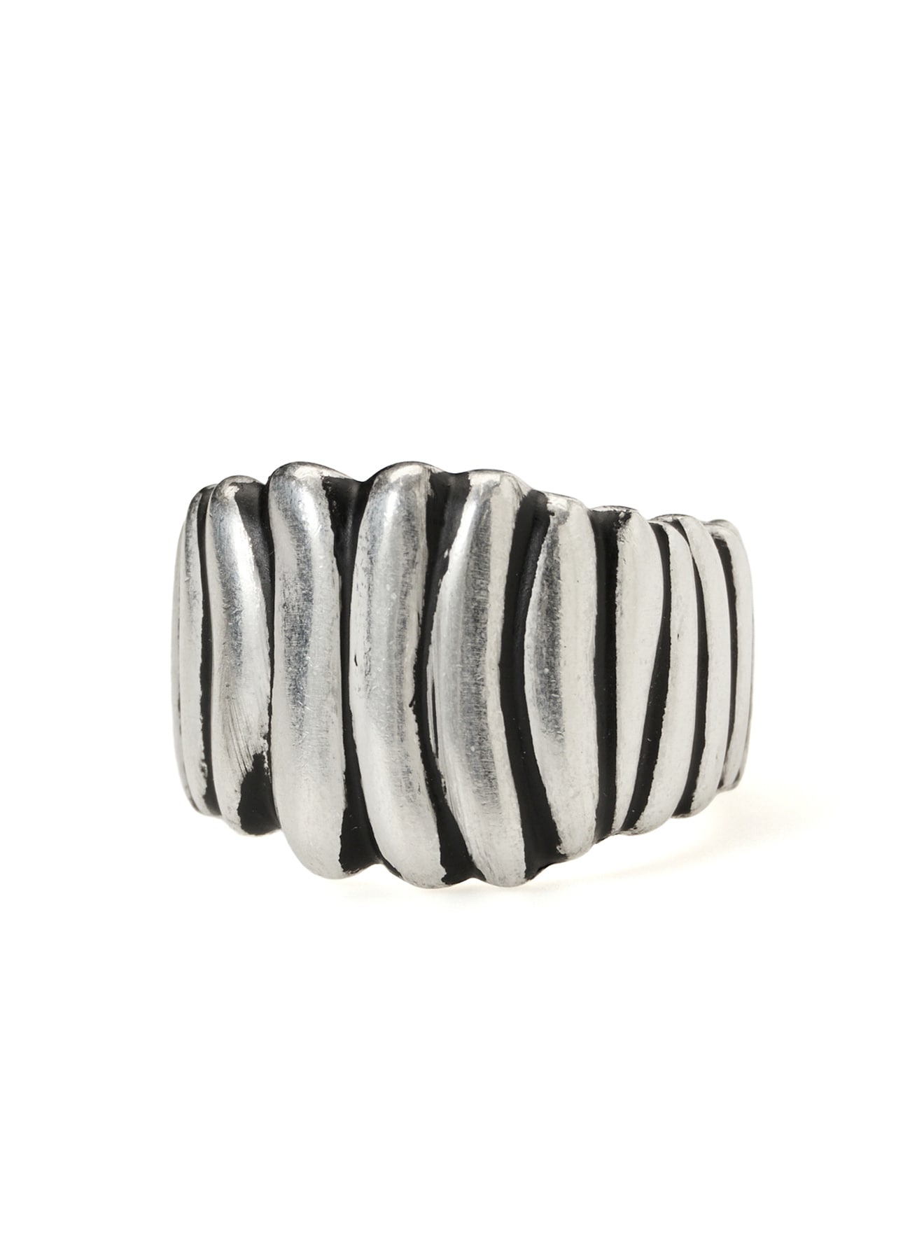 INDIAN MOTIF TEXTURED BAND RING