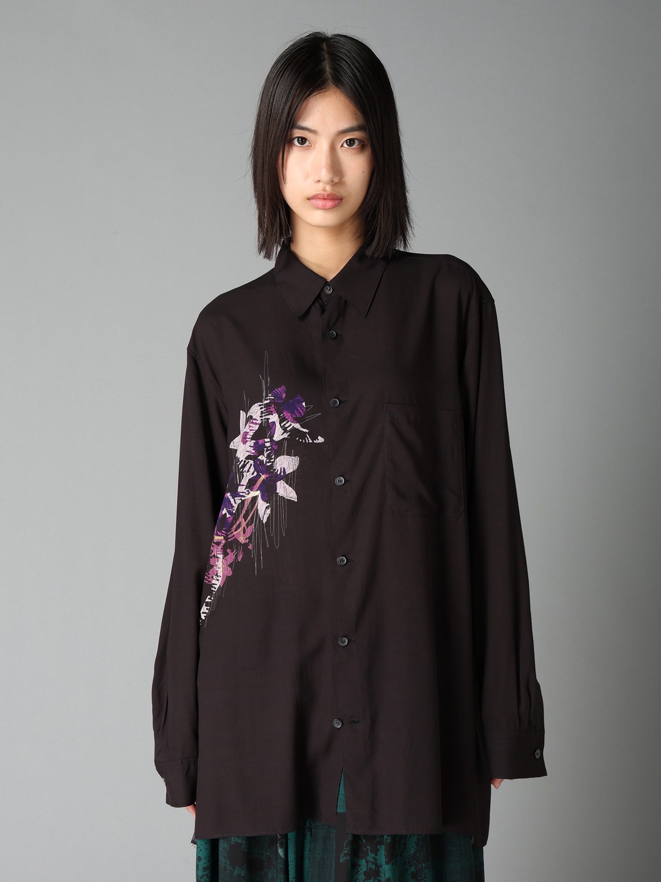 SKETCH PANSY PRINT RAYON REGULAR SHIRT