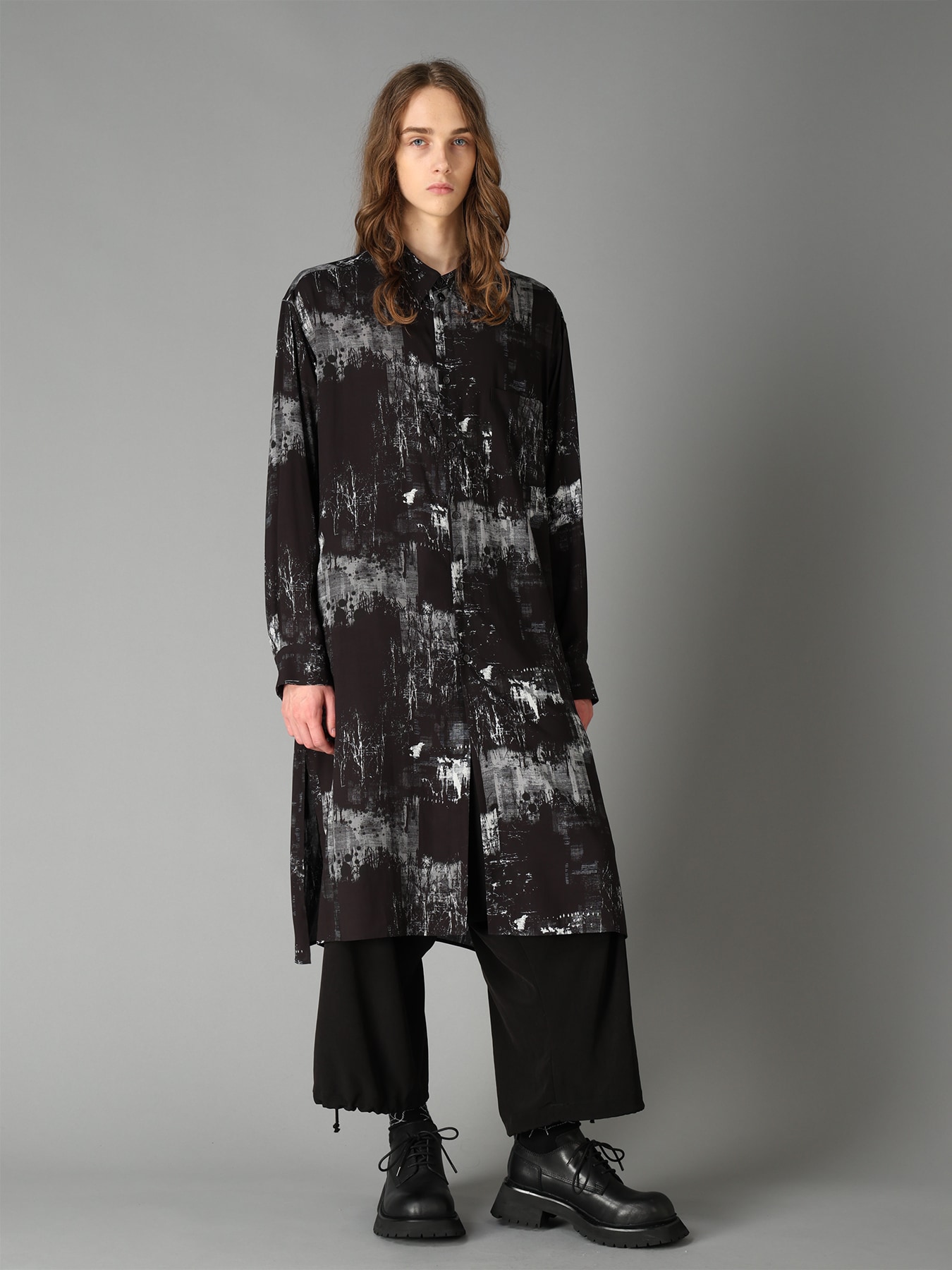 WITHERED BRANCH PRINT RAYON LONG REGULAR SHIRT