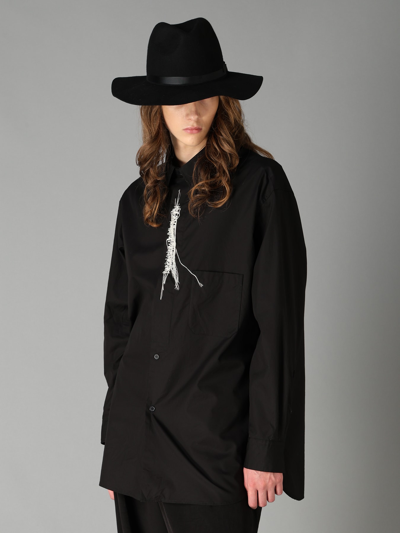 100/2 COTTON BROAD HALF CONCEALED PLACKET RAGULAR SHIRT