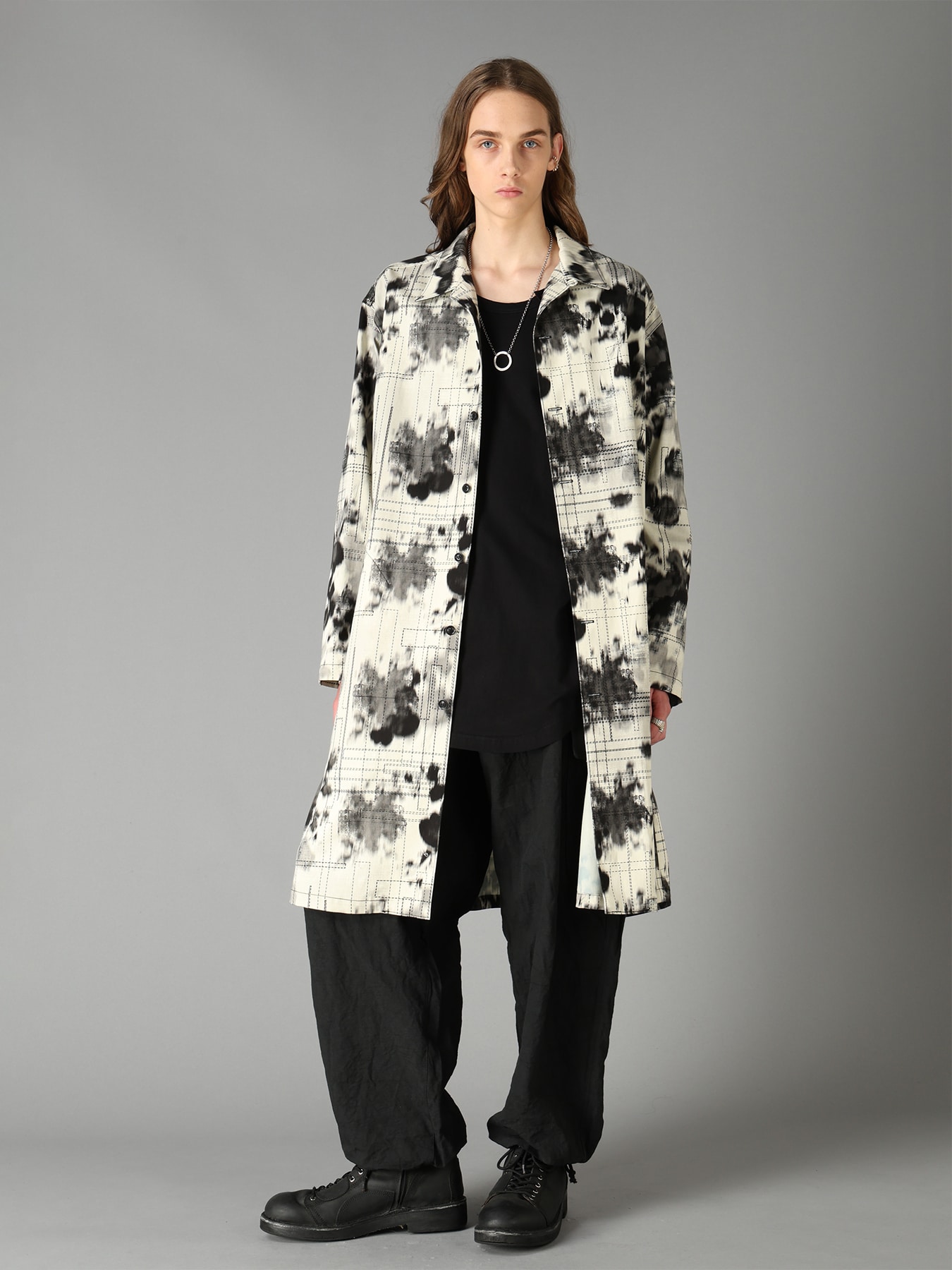 INK-WASH PRINTED LONG SHIRT WITH DECORATIVE STITCH DETAILING
