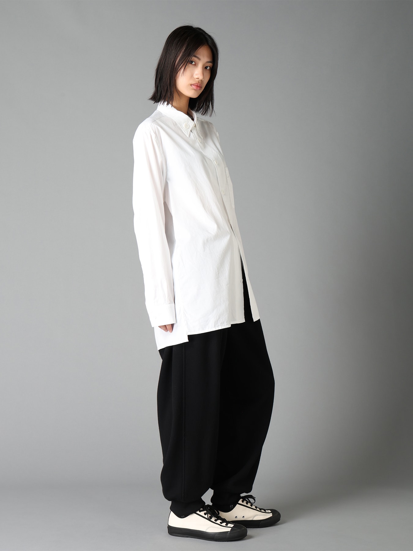 100/2 COTTON BROAD COLLAR BUTTON REGULAR SHIRT