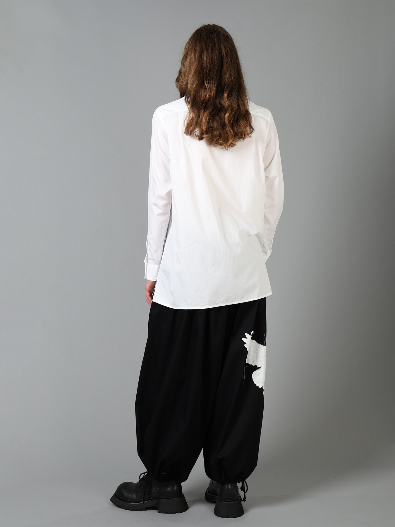 100/2 COTTON BROAD COLLAR BUTTON REGULAR SHIRT