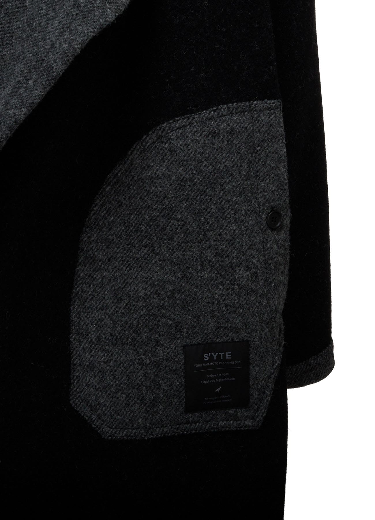 SOFT DOUBLE-WEAVE MELTON REVERSIBLE BUTTONLESS COAT