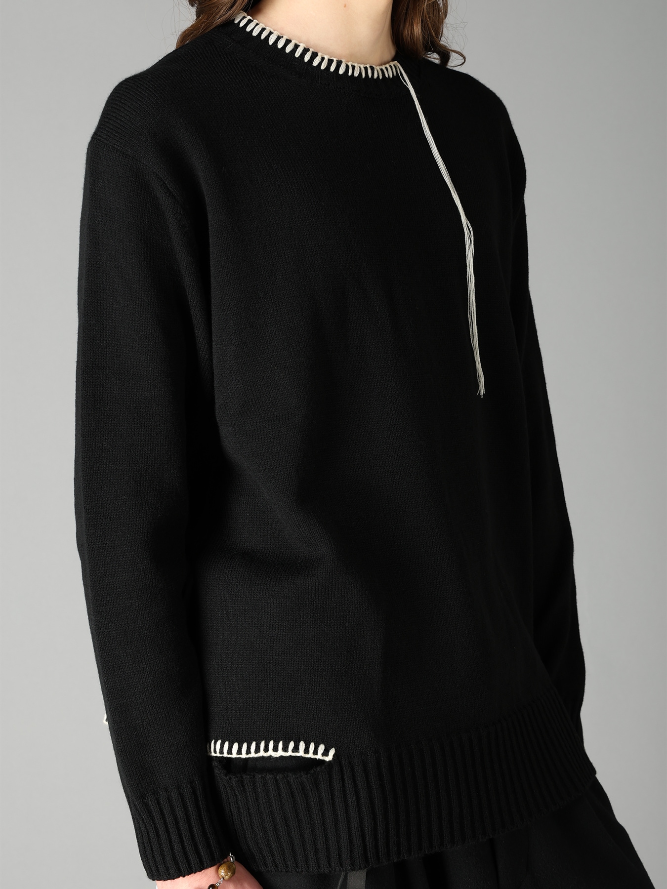 BULKY WOOL BLEND ASYMMETRIC STITCH PULLOVER
