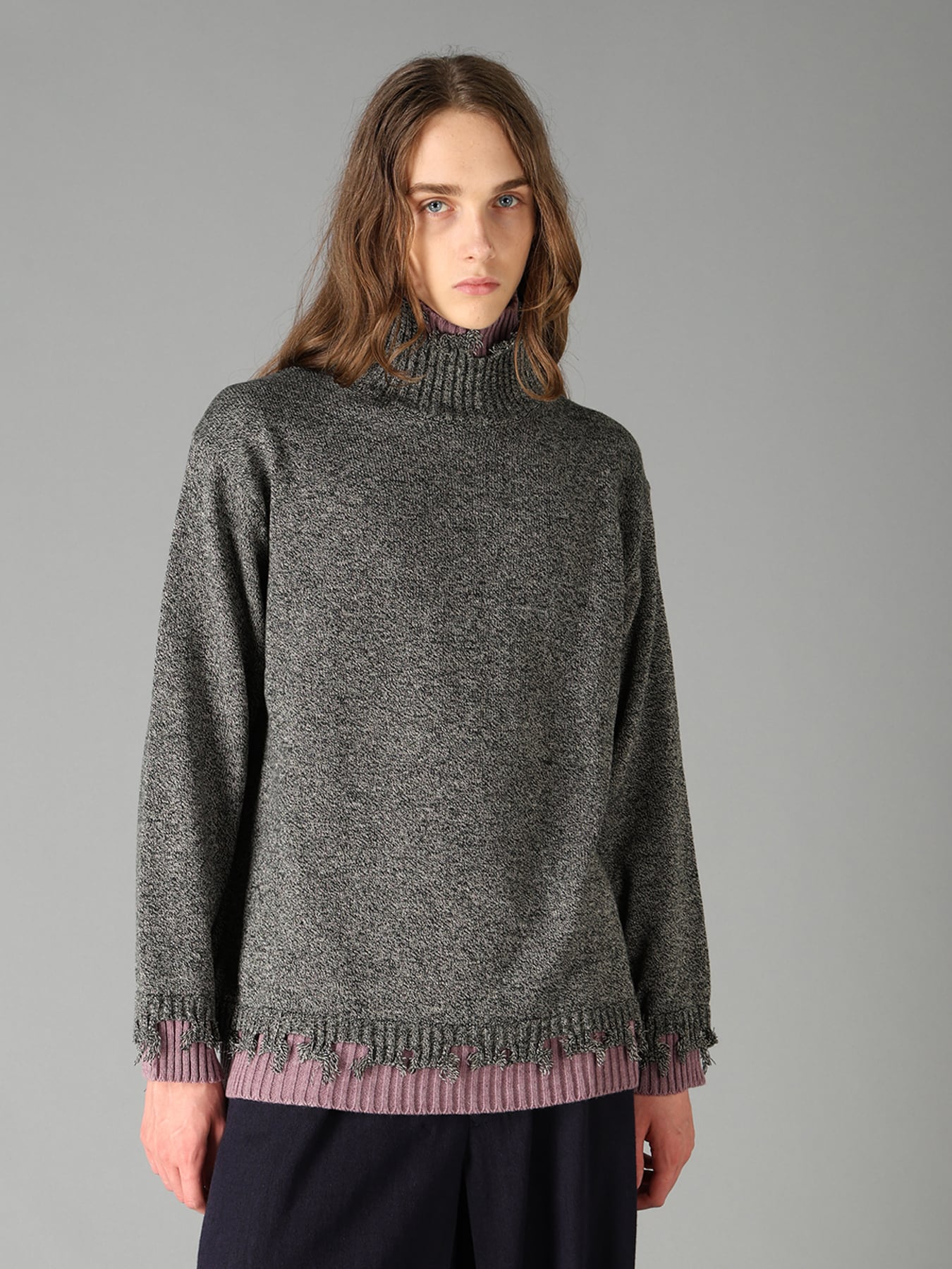 BULKY WOOL BLEND DAMAGED DETAIL TURTLE NECK PULLOVER