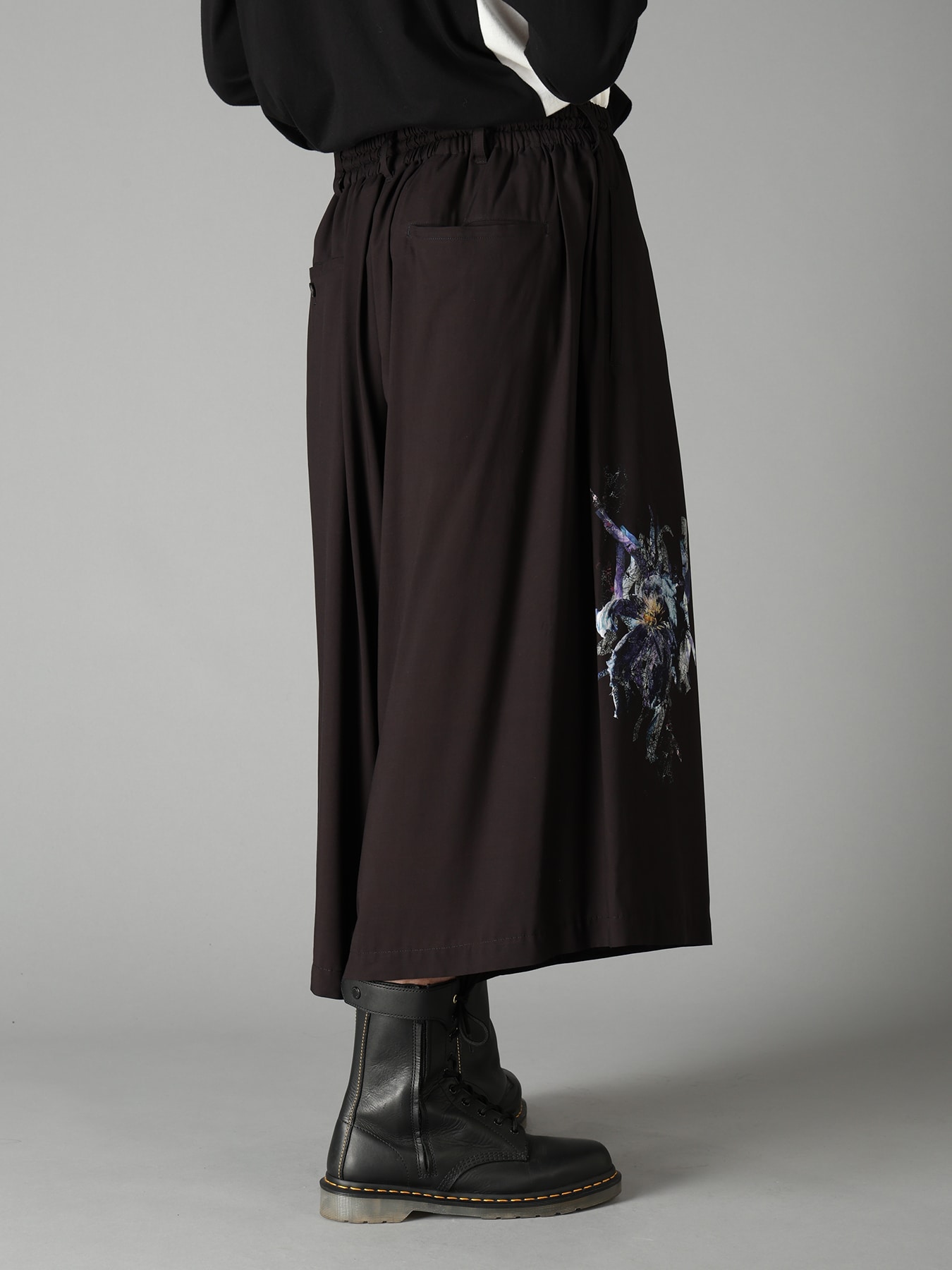 PATCHWORK FLOWER PRINT RAYON CULOTTE PANTS