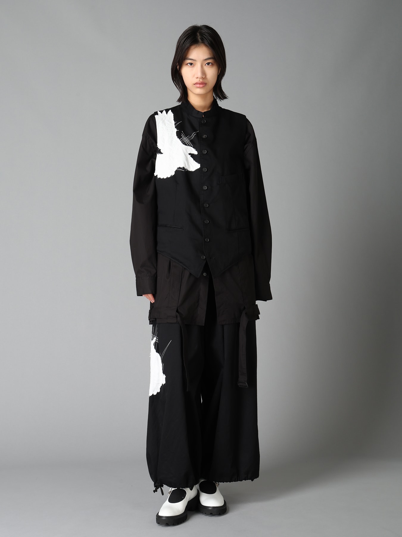 20/COTTON TWILL CROW PATCH BALLOON PANTS
