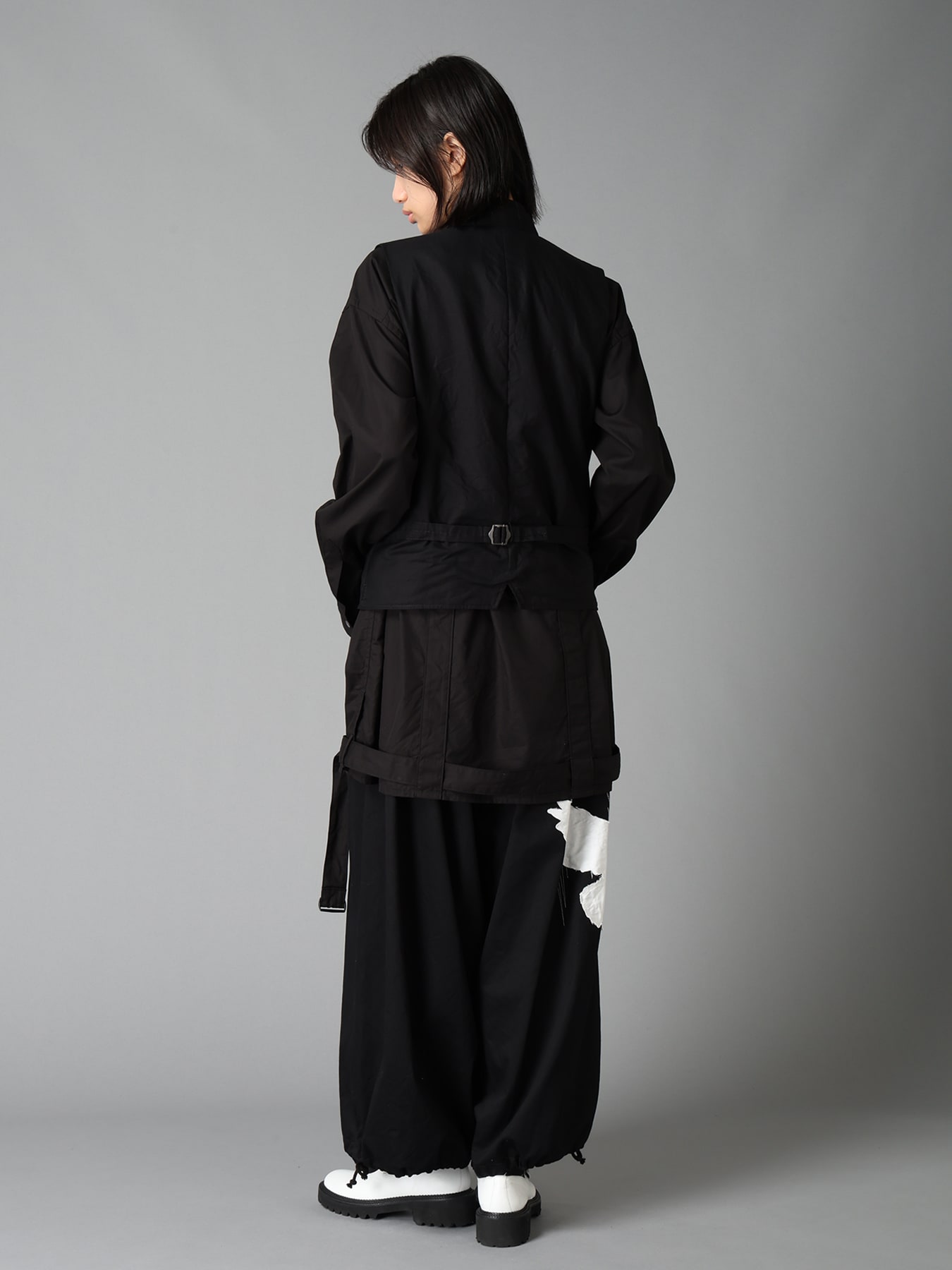 20/COTTON TWILL CROW PATCH BALLOON PANTS