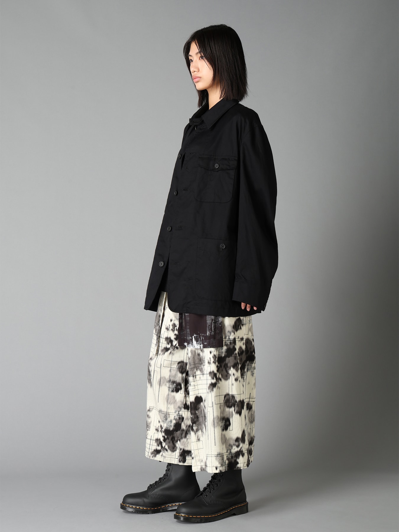 INK-WASH PRINTED BACK WRAP PANTS WITH DECORATIVE STITCH DETAILING